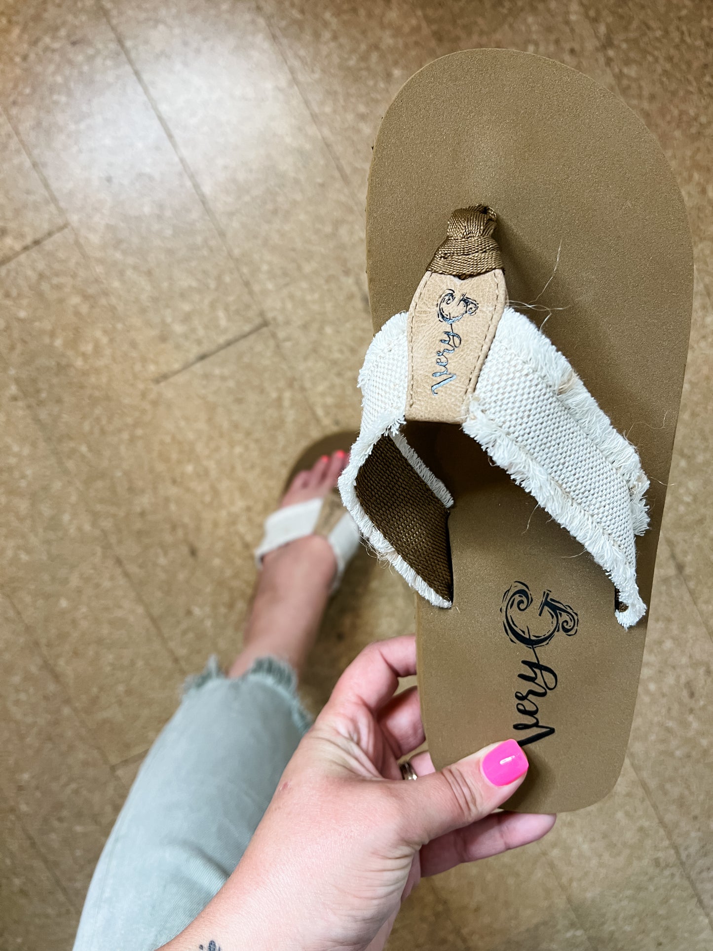 Gypsy Jazz Flip Flops (Natural)
