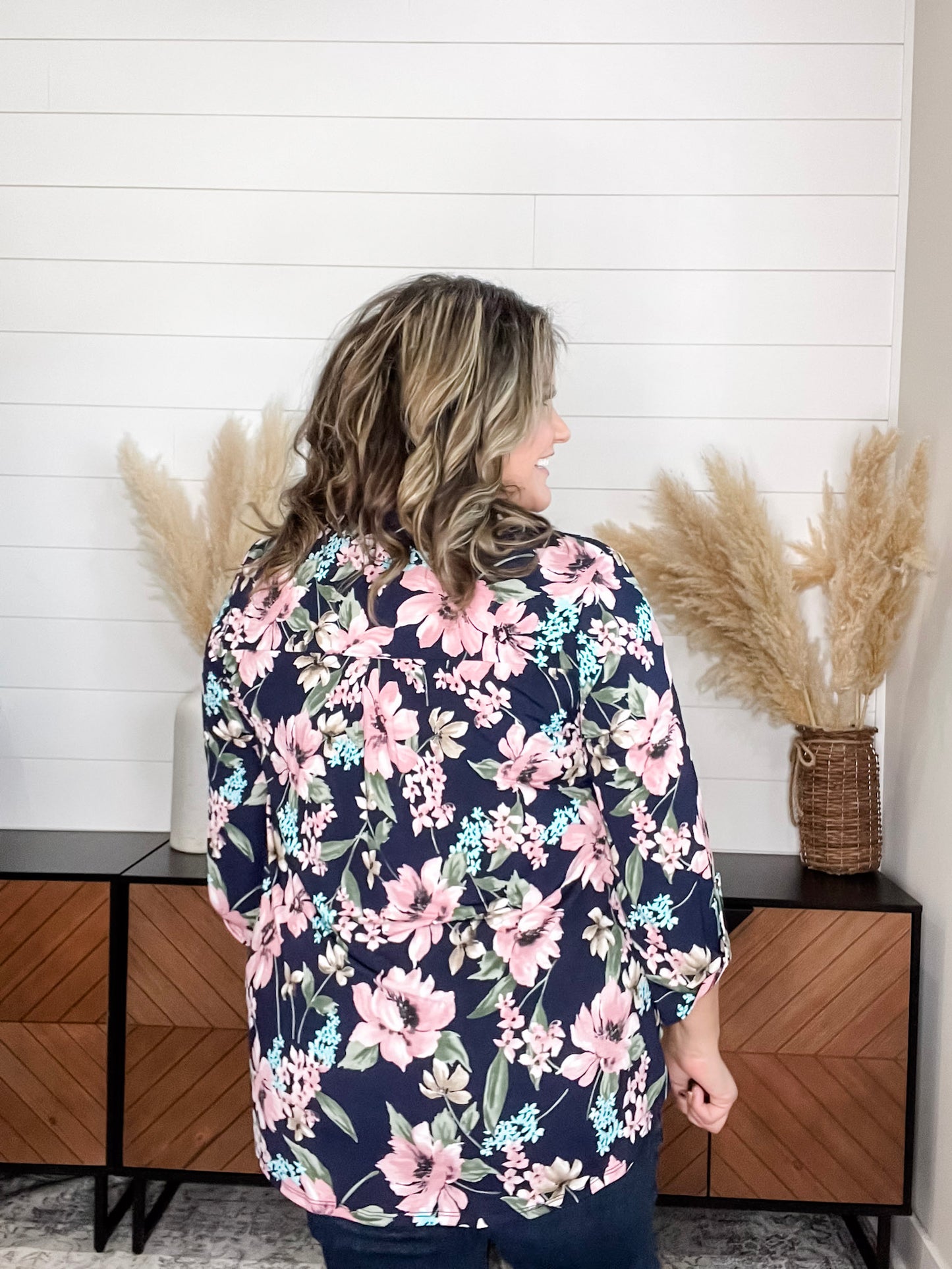 "It's Me Again" Floral Print Lizzy 3/4 Sleeve Split Neck