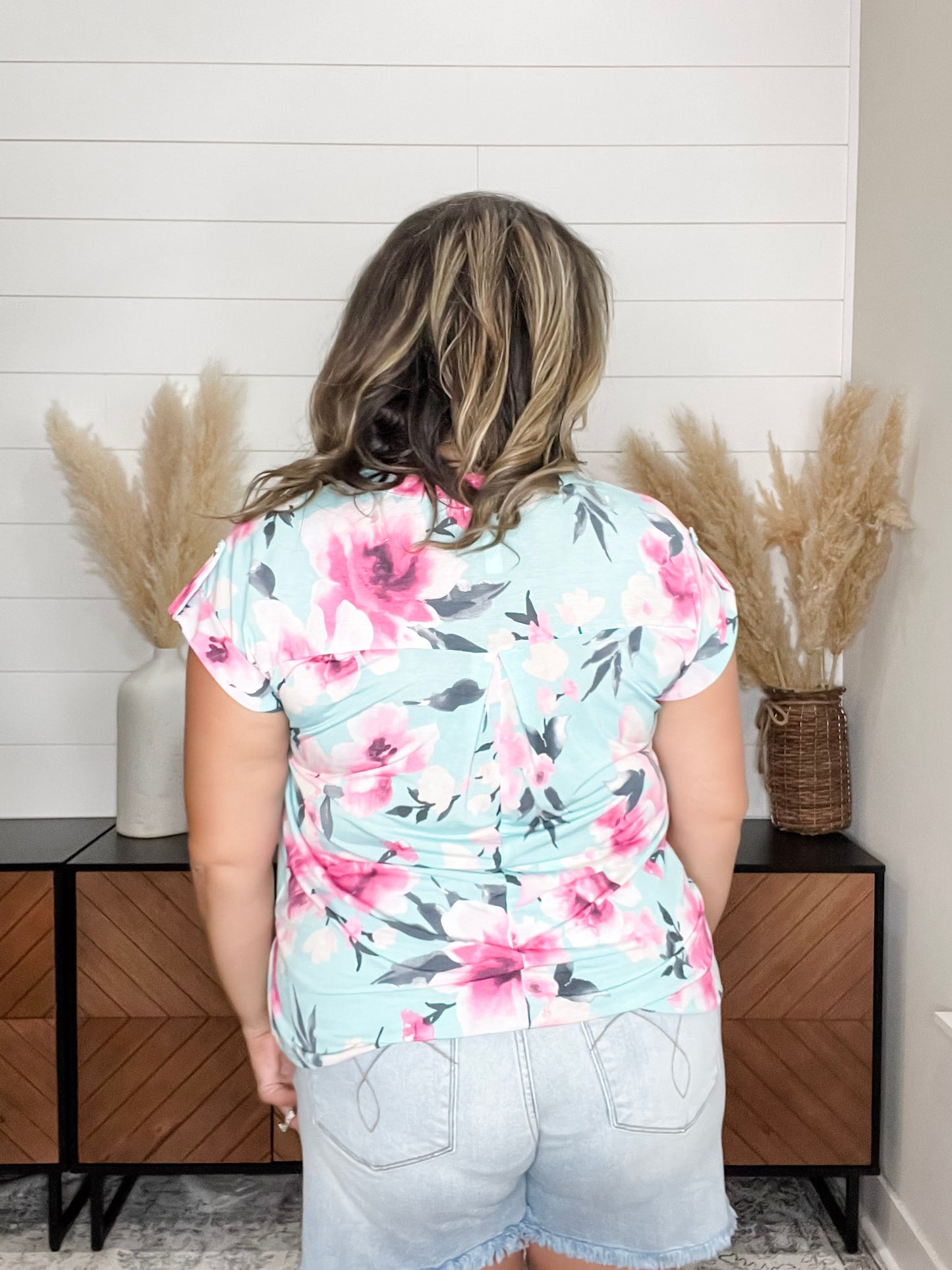 "Haywood" Floral Split Neck Cuffed Short Sleeve
