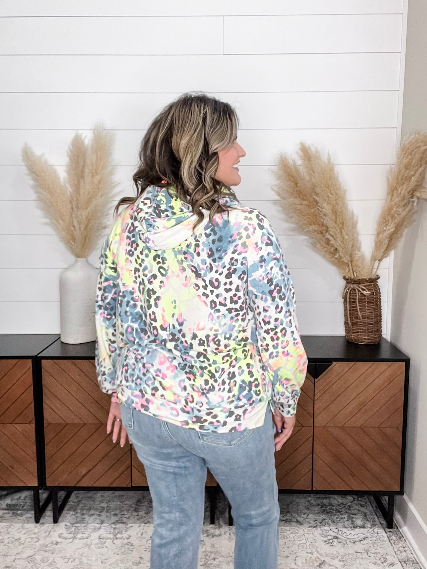 "Glimpse" Animal Print Balloon Sleeve Hoodie