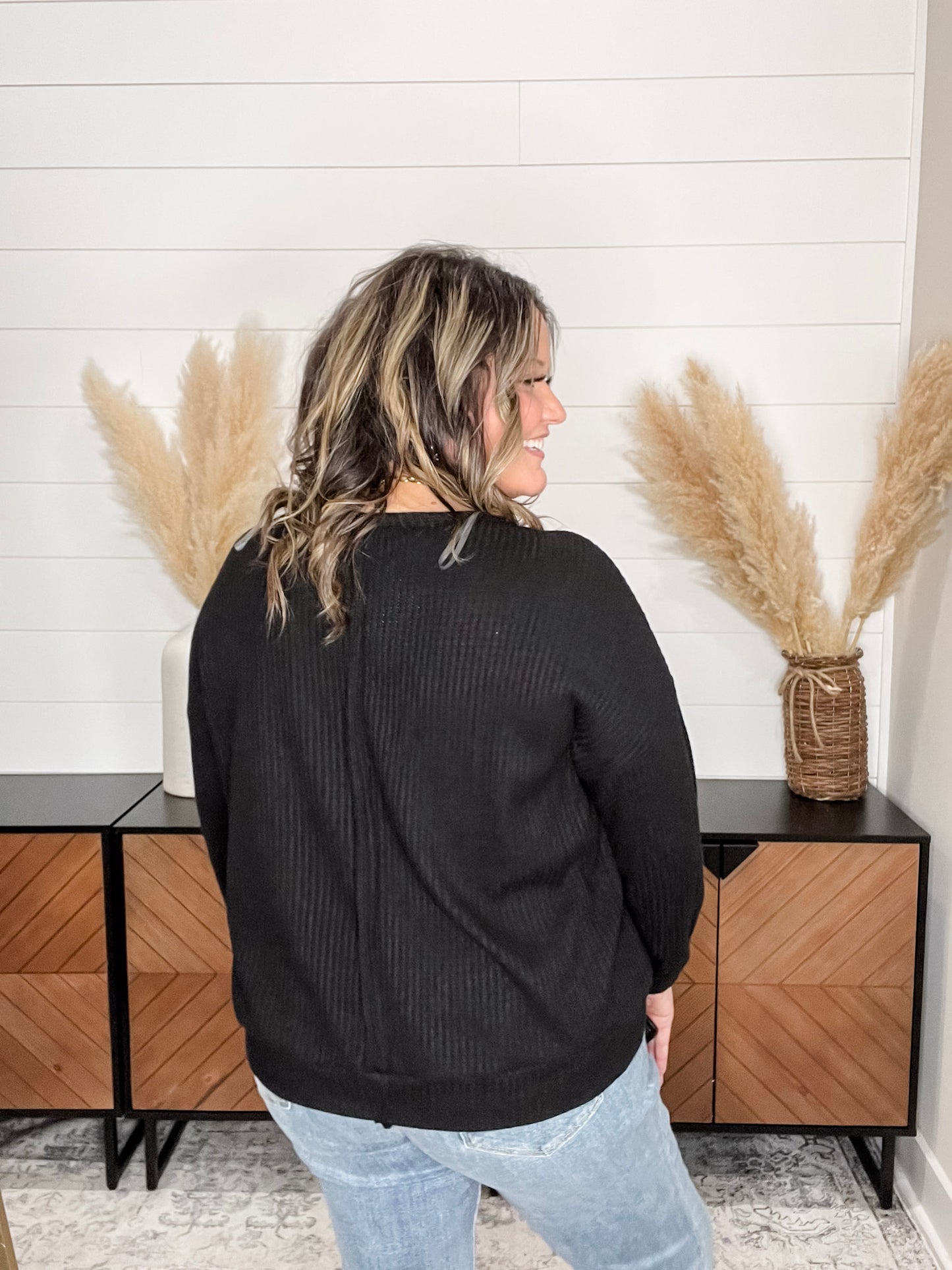 "Mirror Mirror" Front Notch Long Sleeve Waffle Texture Weekender