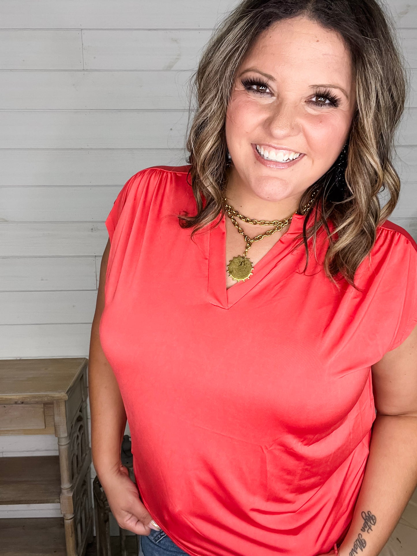 "One More Thing" Sleeveless Split Neck (Tomato)
