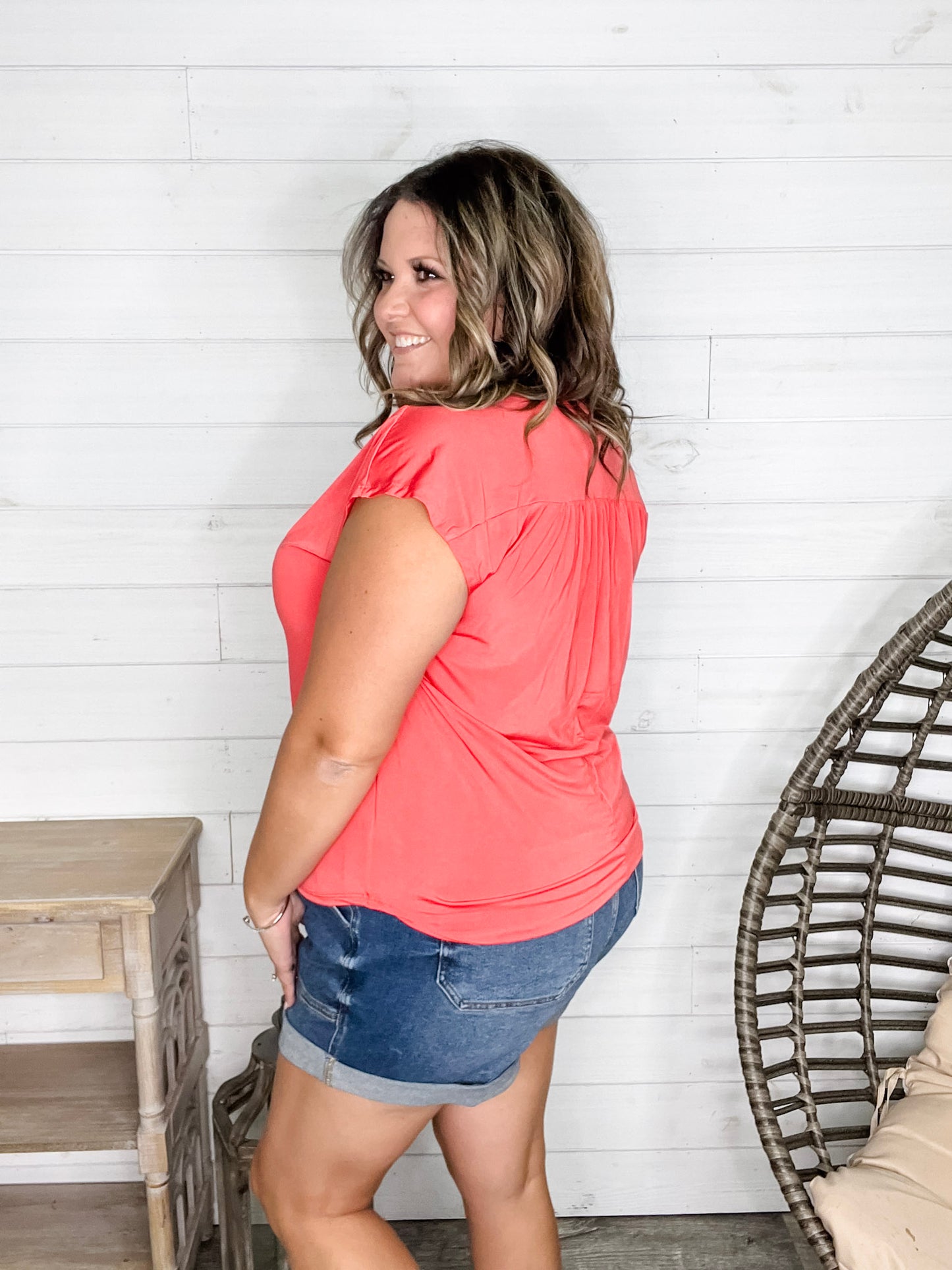 "One More Thing" Sleeveless Split Neck (Tomato)