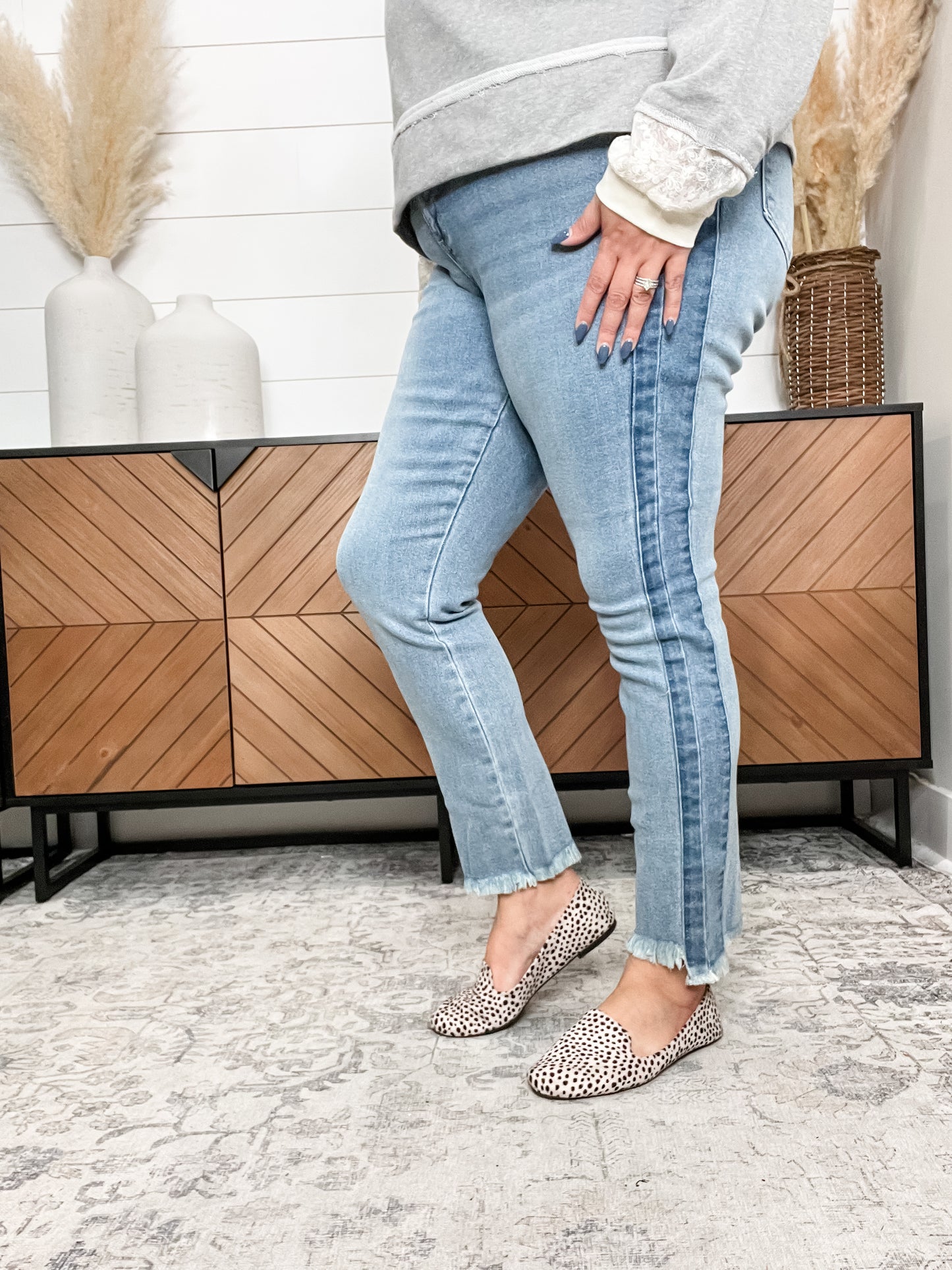 Judy Blue "Seems Good" Side Seam Slim Fit Jeans