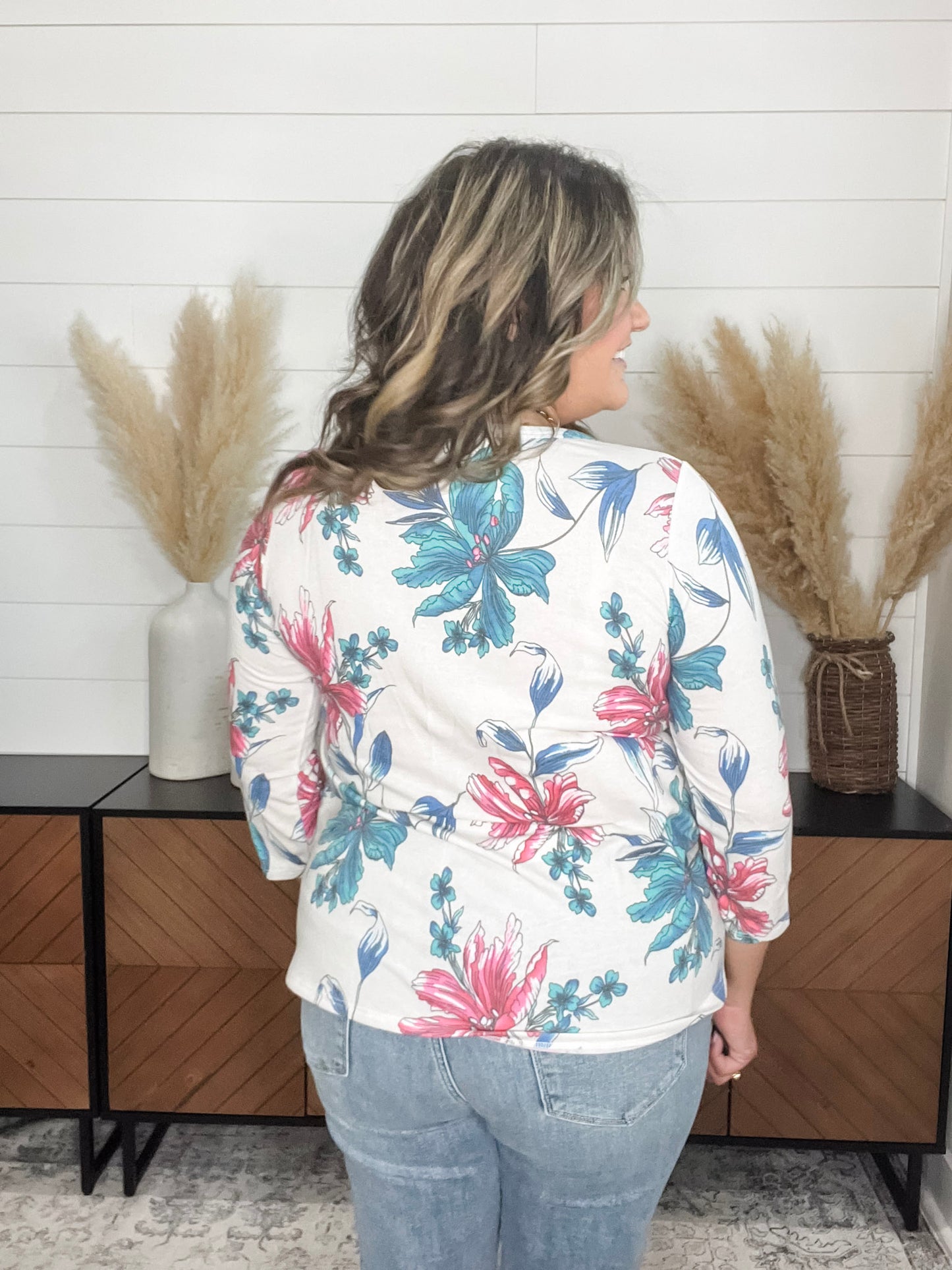 "Arkin" Floral Long Sleeve U Neck