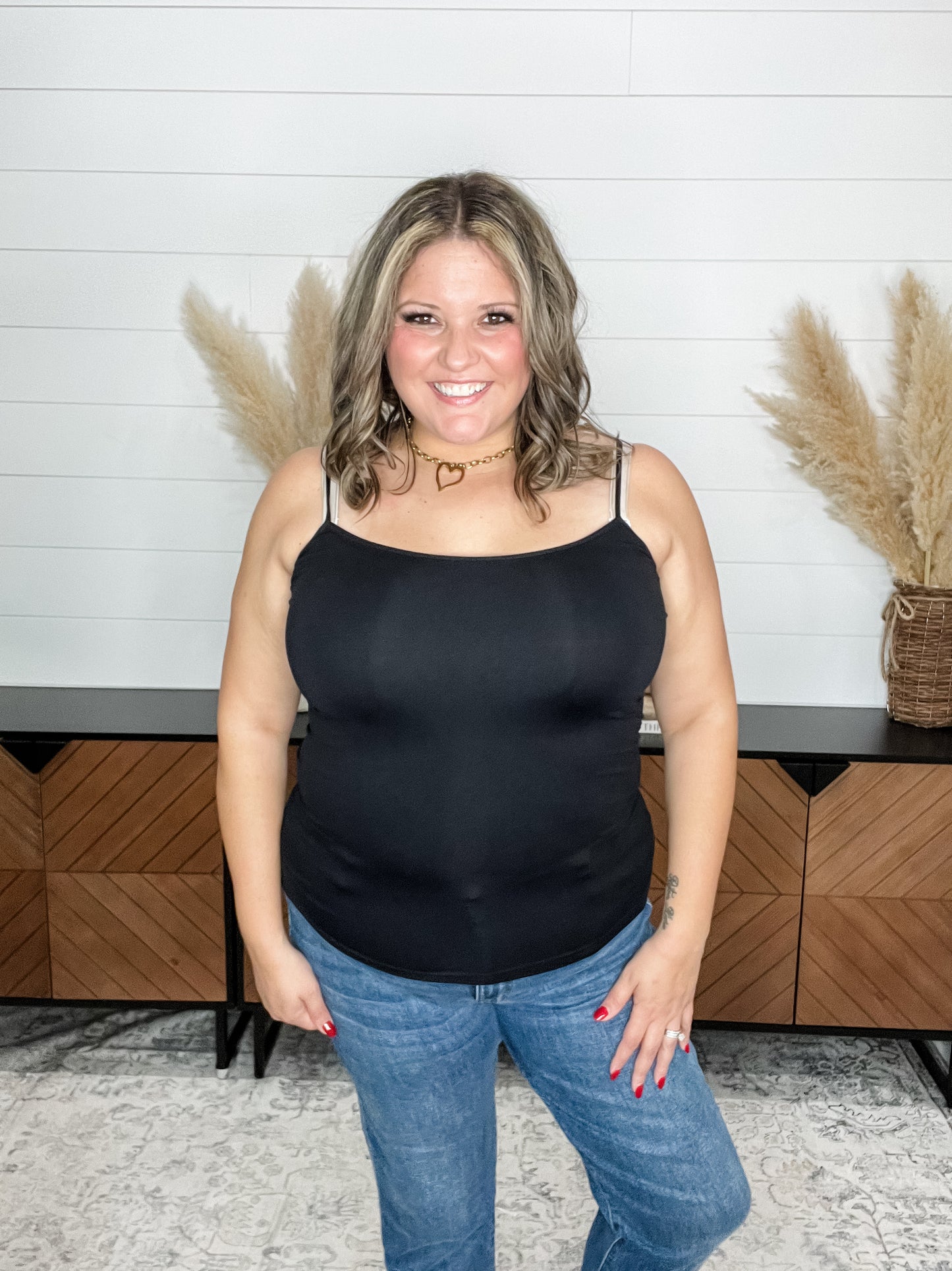 “Naomi” Smoothing Seamless Cami Tank (Black)
