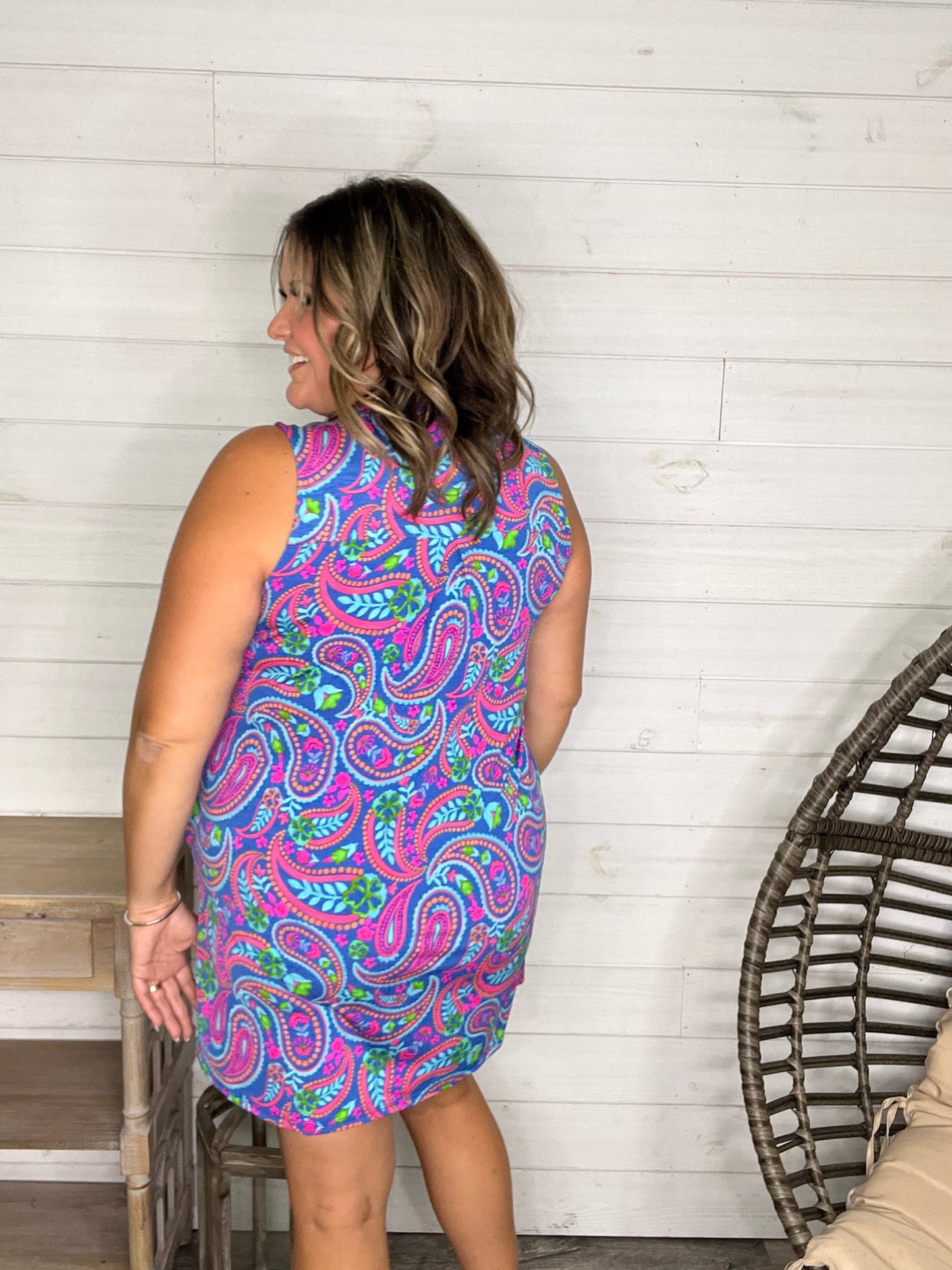 "Walleye" Sleeveless Split Neck Dress with Pockets