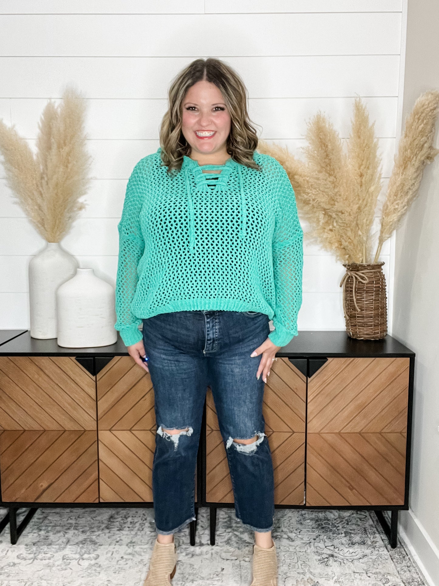 "Dylan" RFM Cropped Distressed Straight Leg