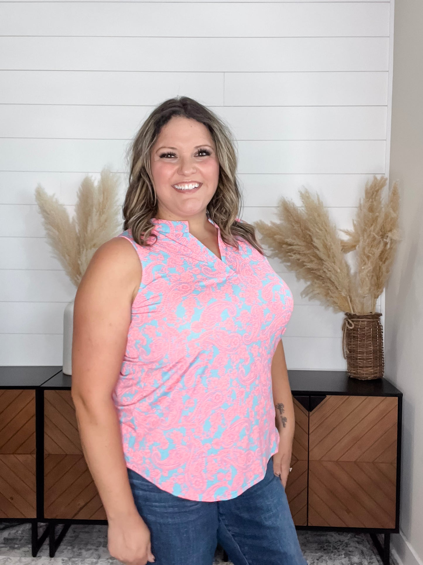 "Belair" Sleeveless Lizzy