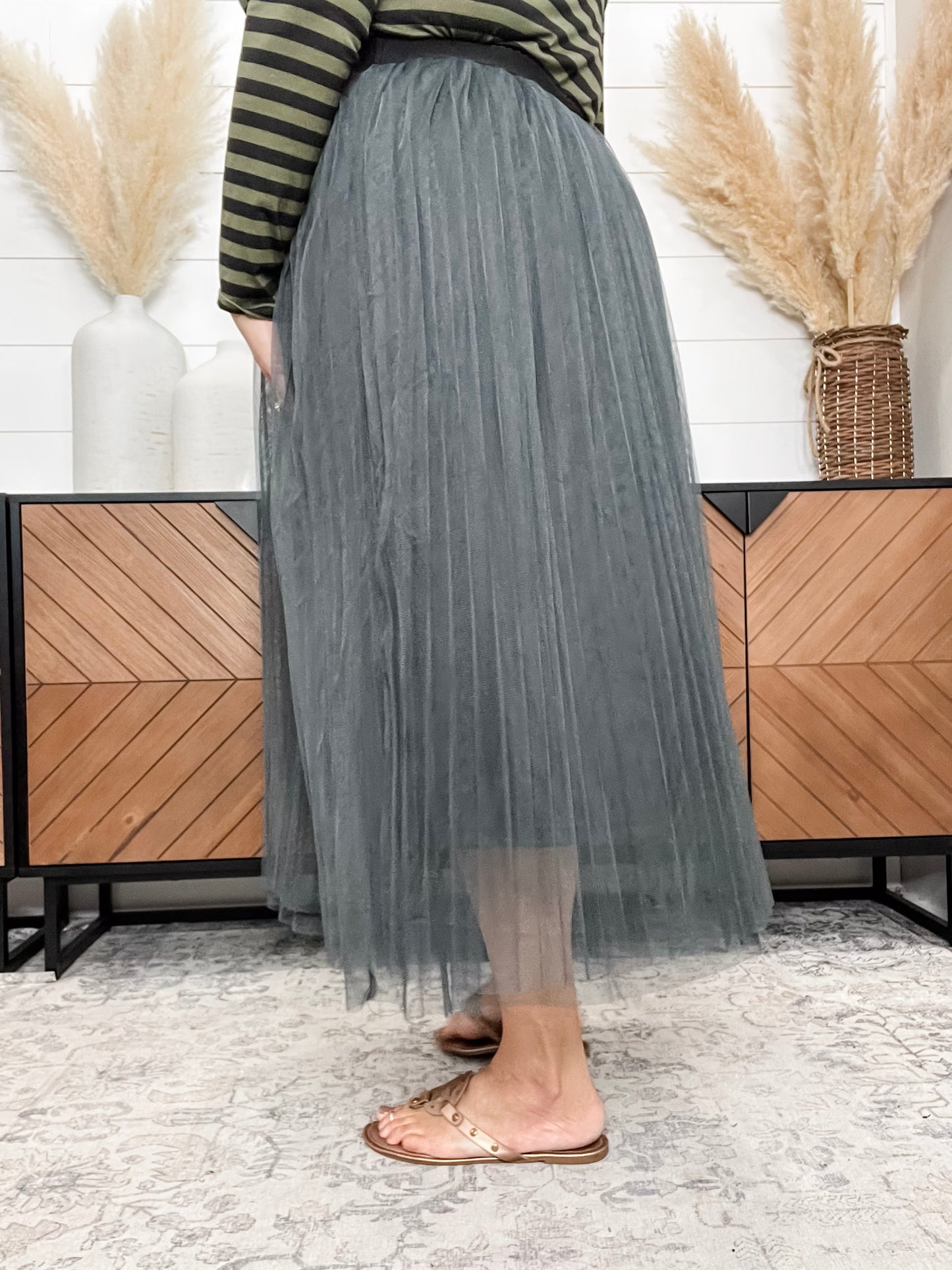 "Ashes to Ashes" Mesh Pleated Skirt