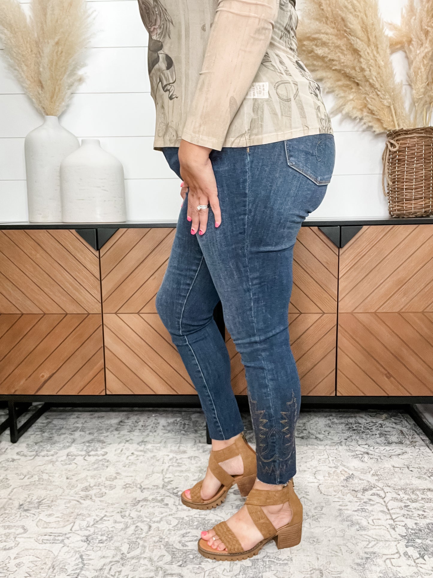 Judy Blue “Country Girl” Embroidered Skinny Jeans