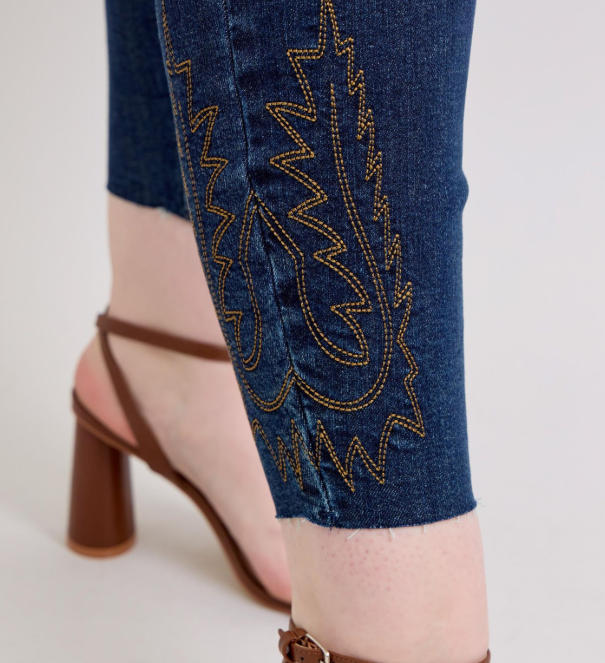 Judy Blue “Country Girl” Embroidered Skinny Jeans
