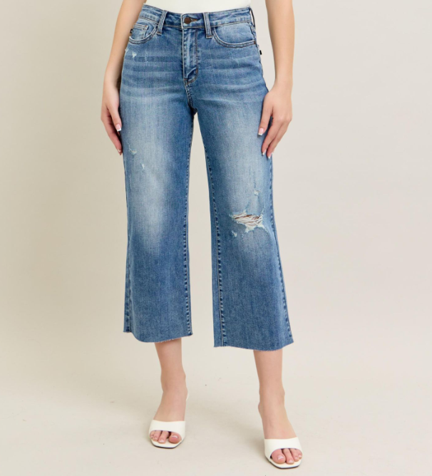 Judy Blue "Catch Up" Raw Hem Wide Leg Crops