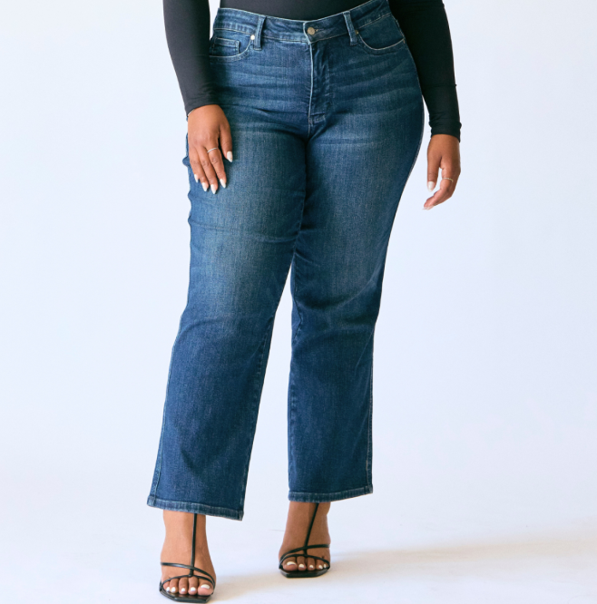 Judy Blue "Sweeter Than" Tummy Control Straight Leg Jeans (Petite)