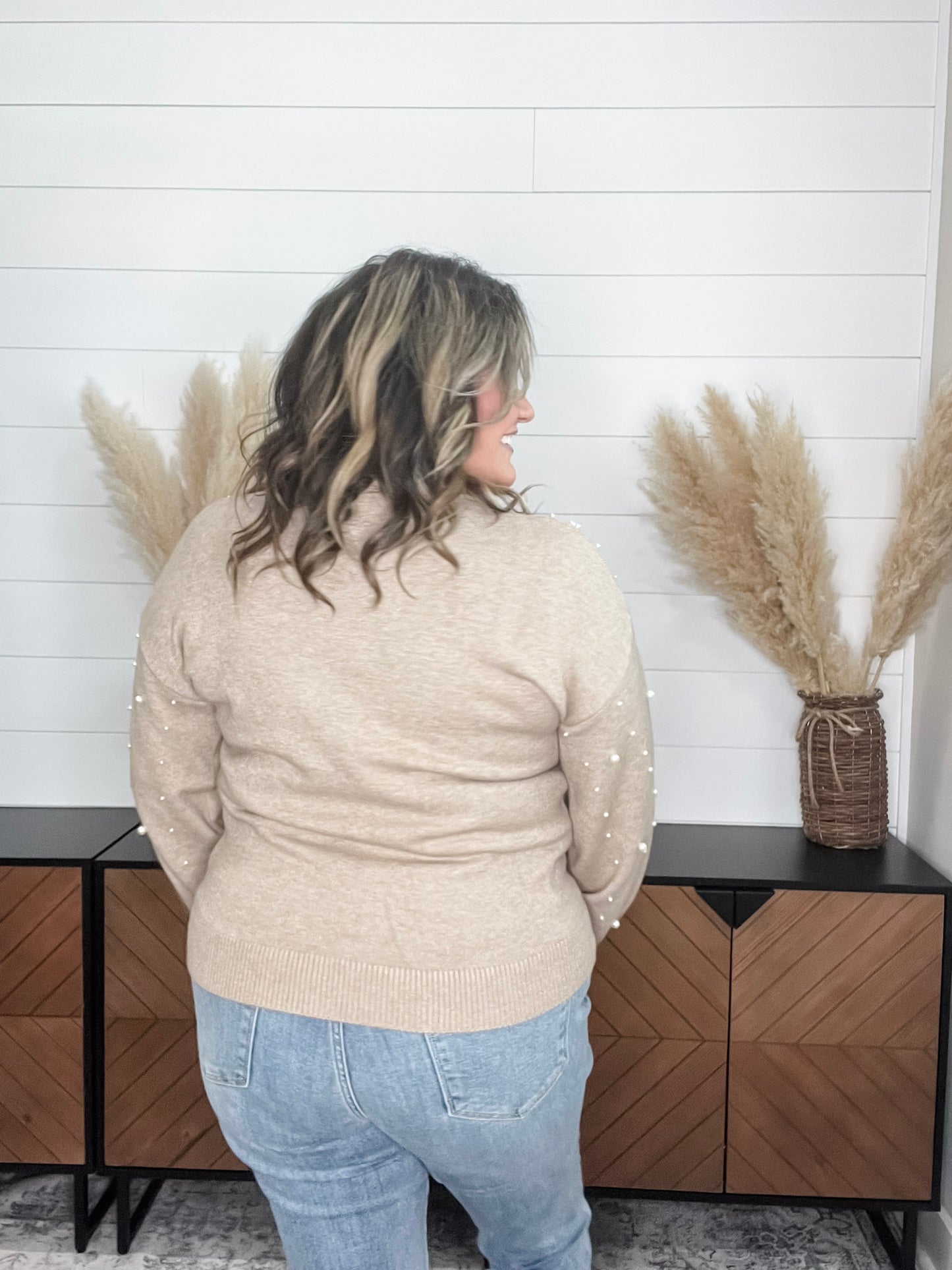 "Discreet" Long Sleeve Pearl Embellished Balloon Sleeve Sweater