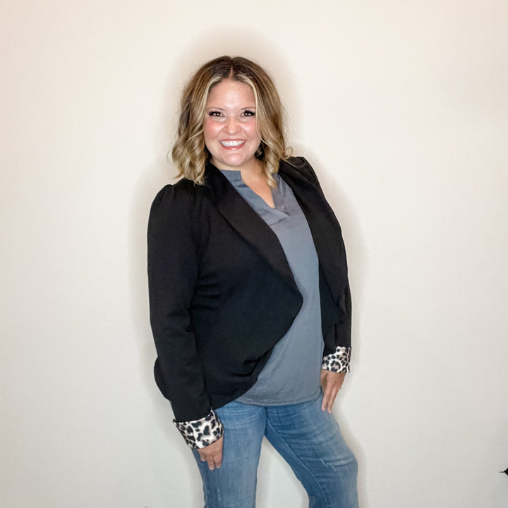 "9 to 5" Animal Cuff Blazer (Black)