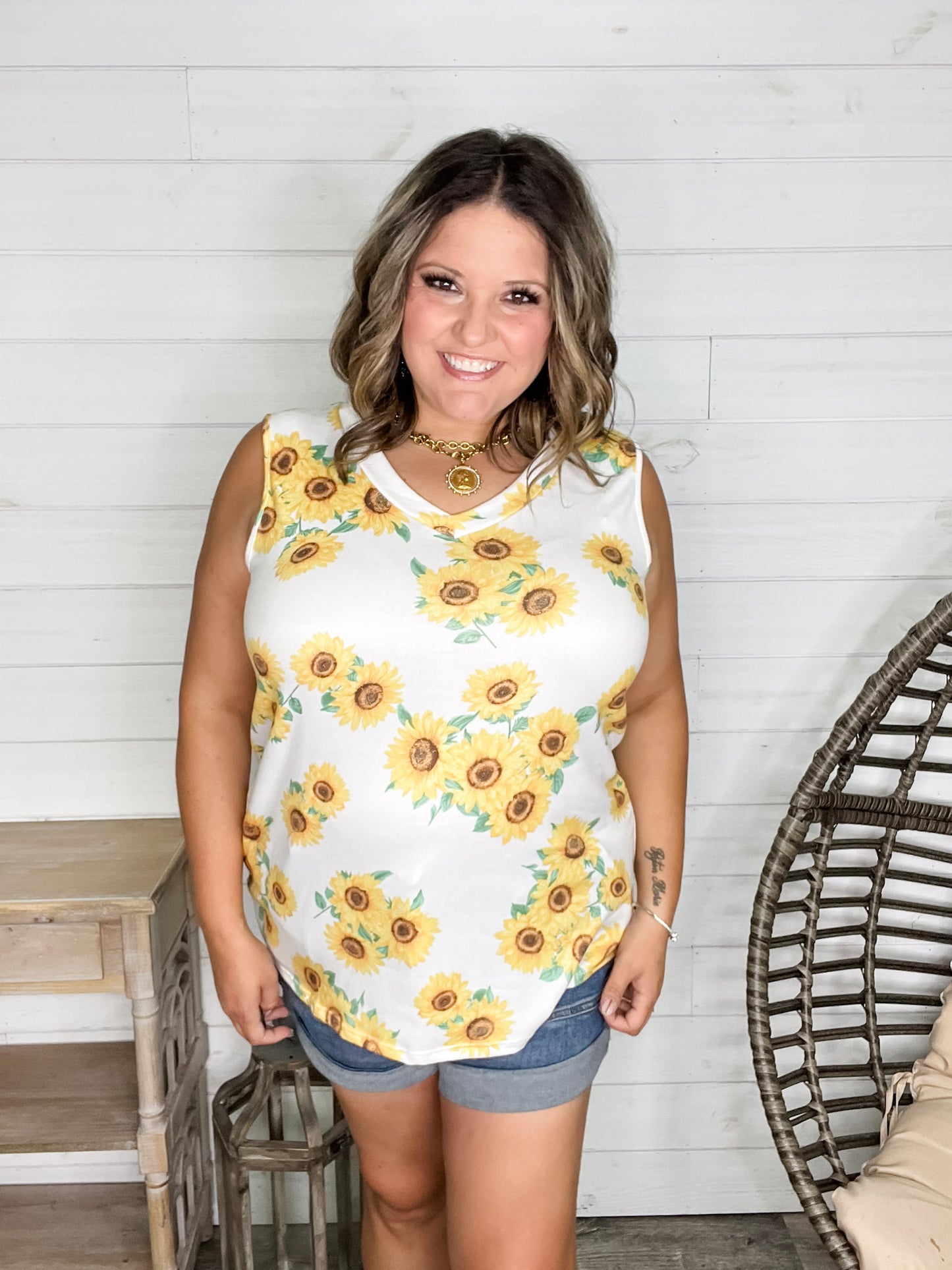 "Jayda" Sunflower Sleeveless V Neck