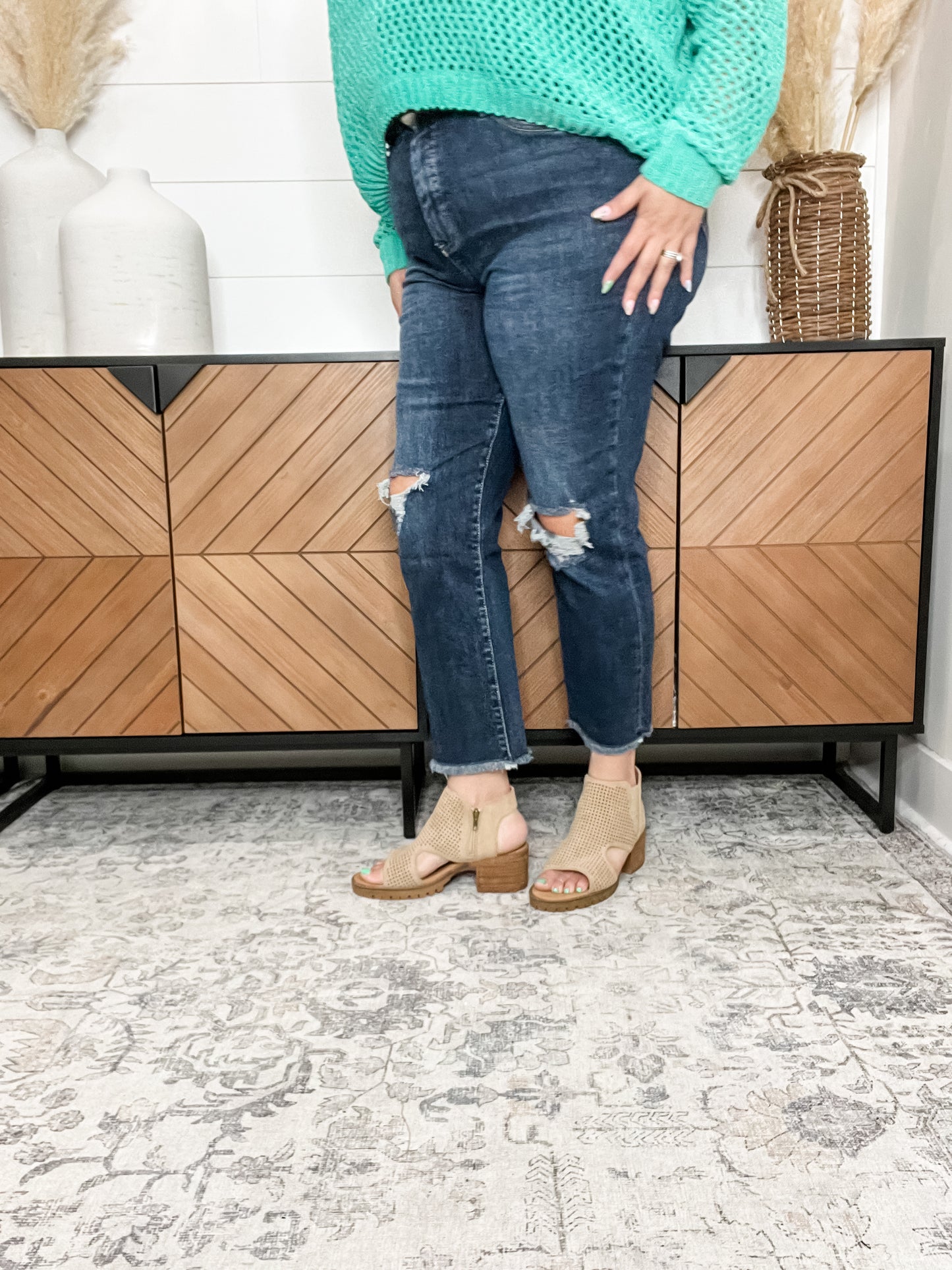 "Dylan" RFM Cropped Distressed Straight Leg