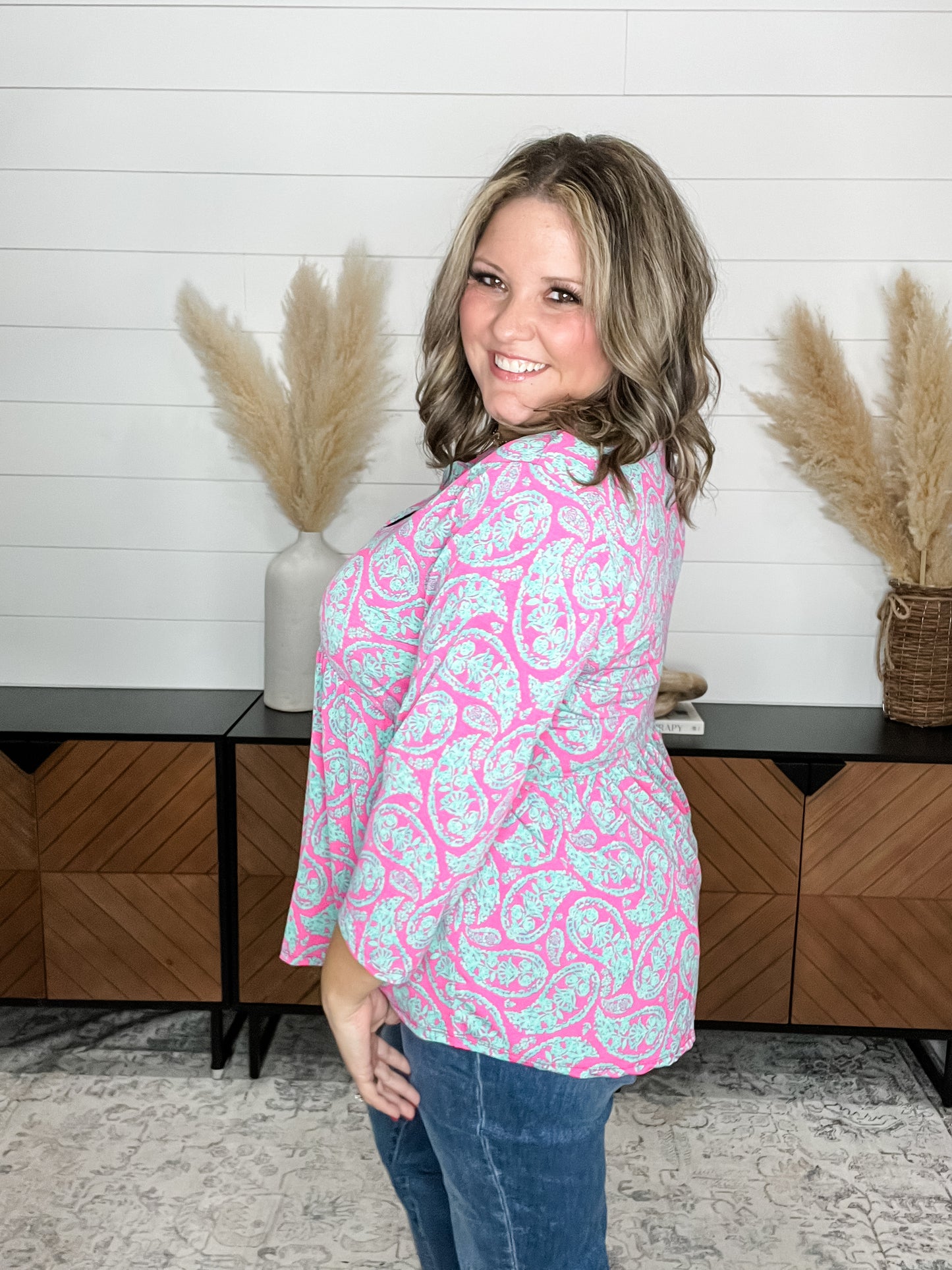 "Pompano" 3/4 Sleeve Babydoll Split Neck
