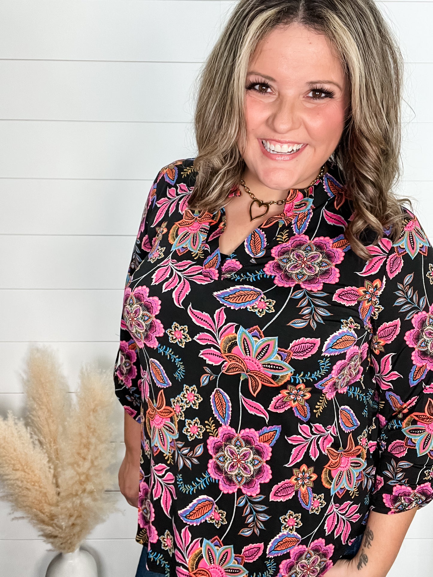 "Cella" 3/4 Sleeve Split Neck