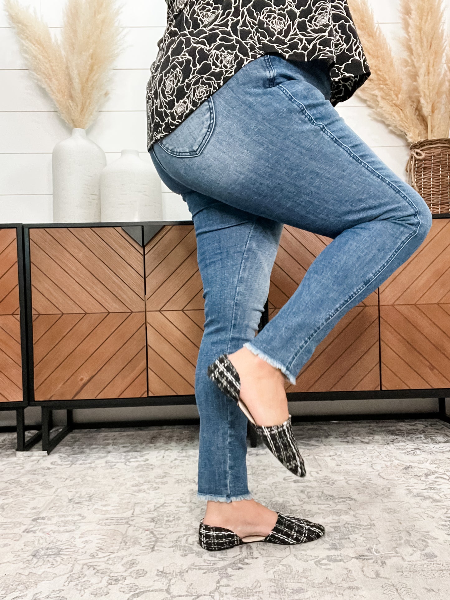 Judy Blue "Skyler" Tummy Control Skinny Jeans