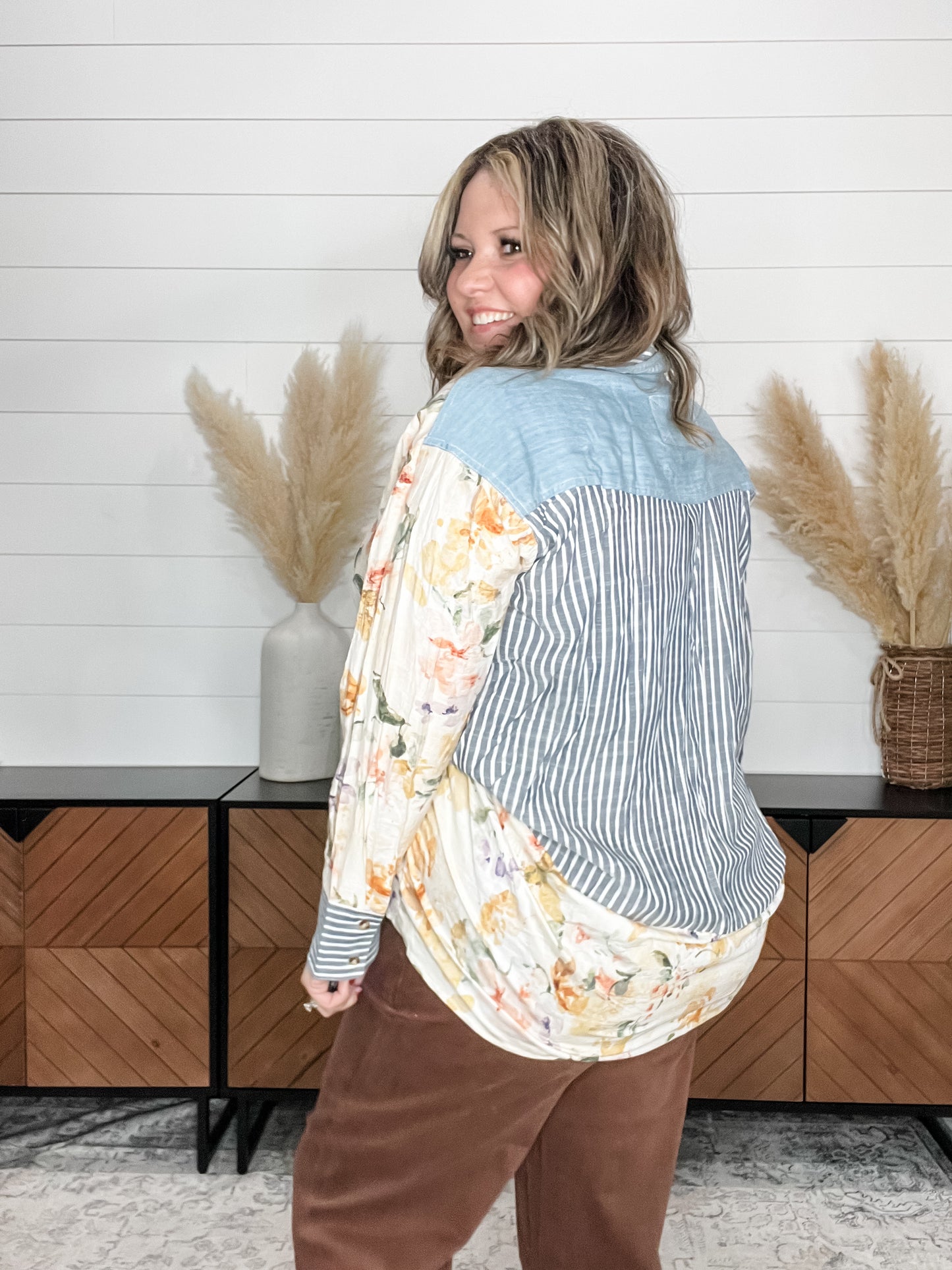 "Britta" Collared Long Sleeve Button Up