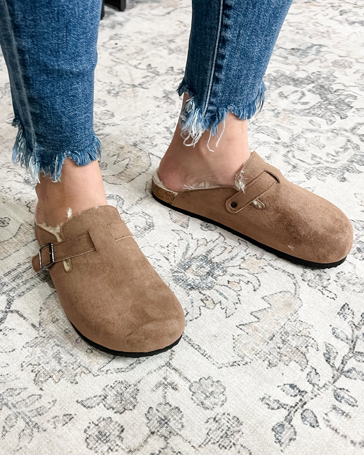 "Bria" Faux Suede Sherpa Lined Mule (Taupe)