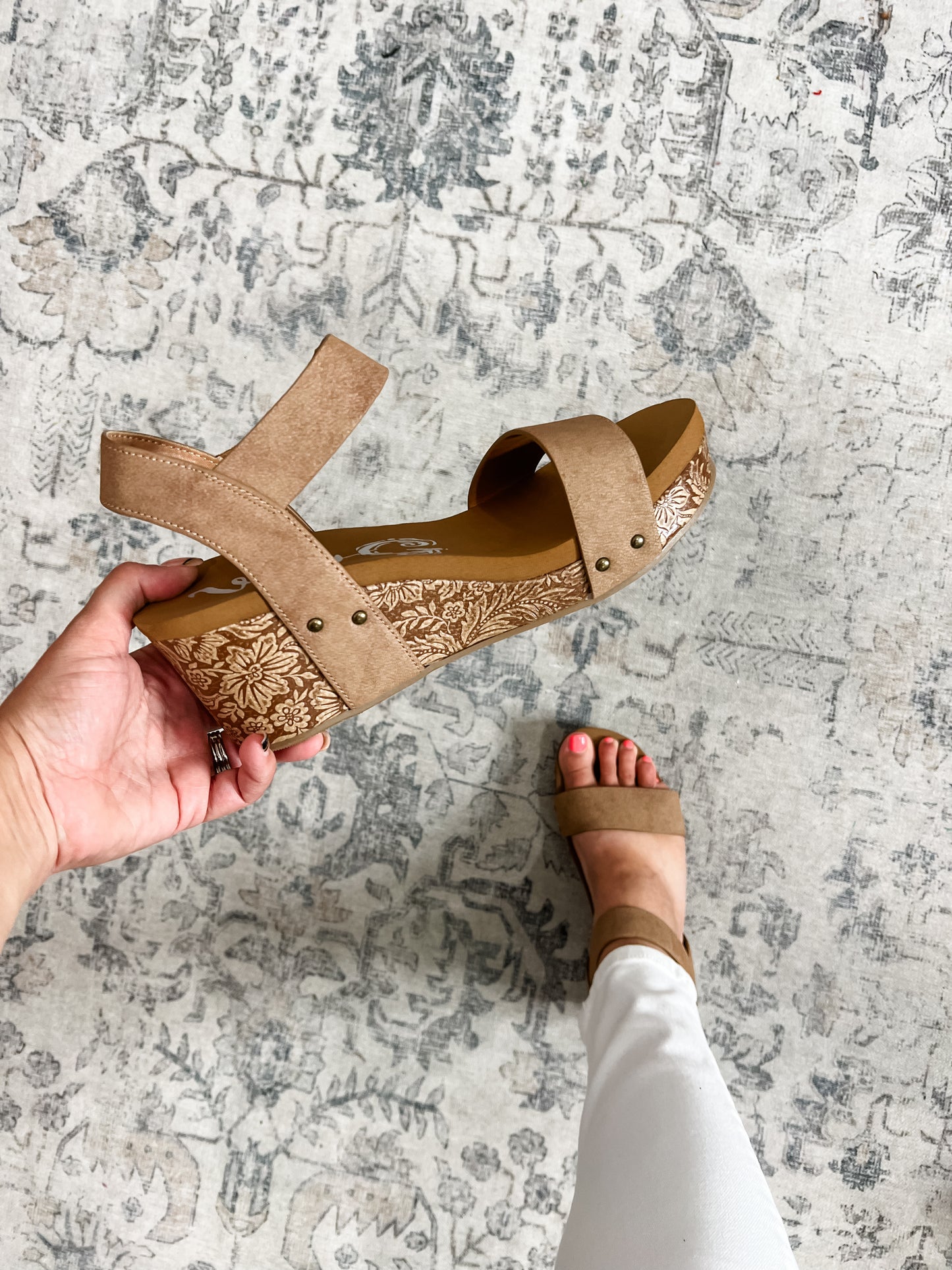 "Devon 2.0" By Very G Tooled Sandal (Light Tan)