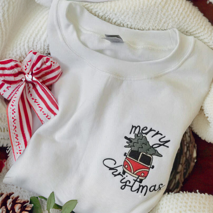 Merry Christmas VW bus and tree