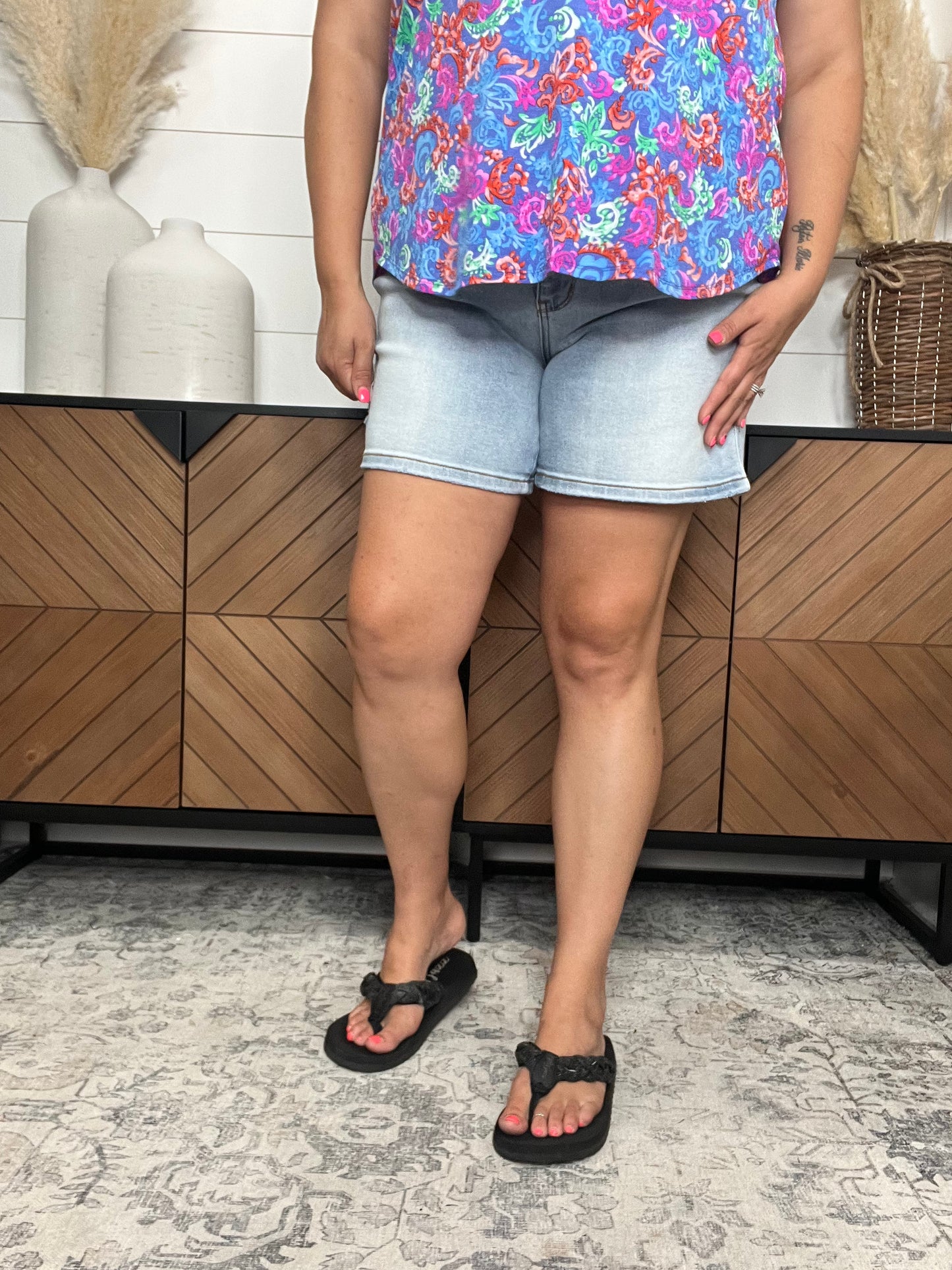 Judy Blue "Don't Get Caught" Vintage Light Wash Dad Shorts