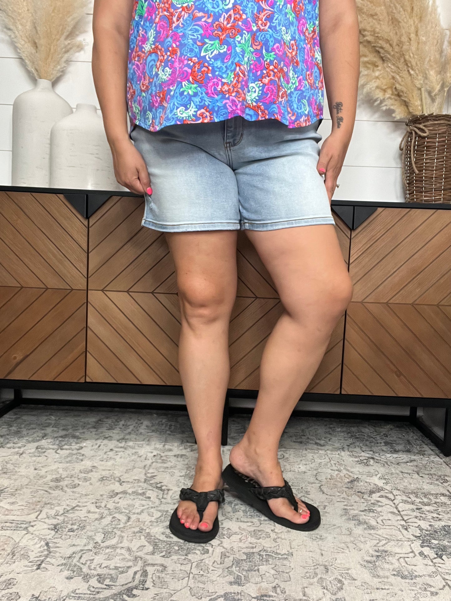 Judy Blue "Don't Get Caught" Vintage Light Wash Dad Shorts