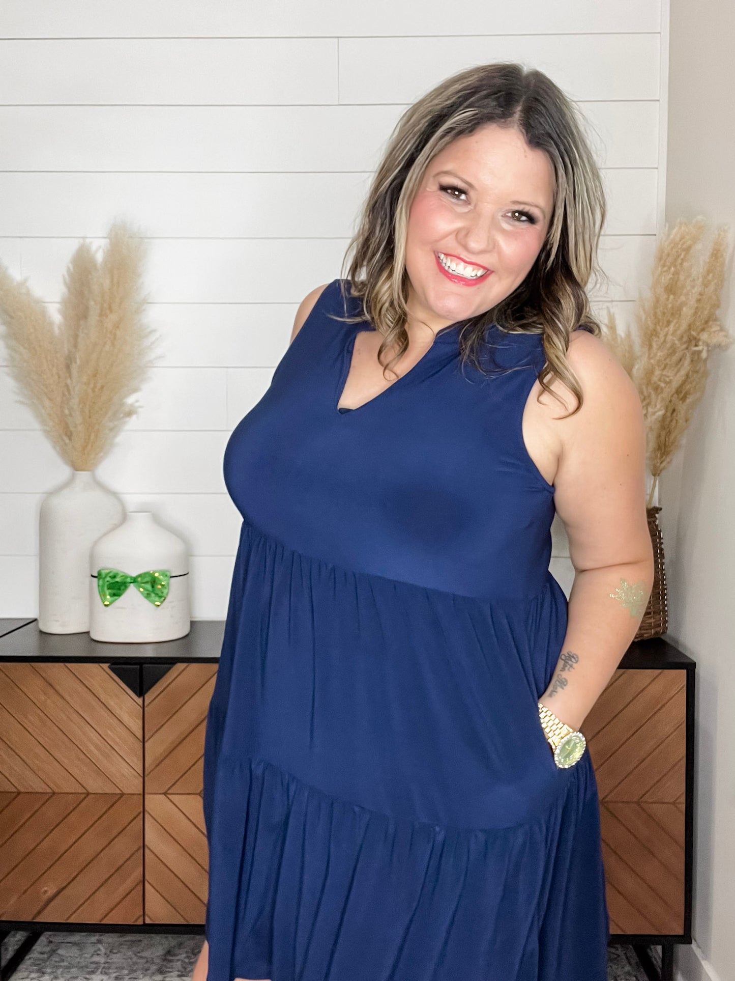 "Amos" Sleeveless Split Neck Tiered Dress (Navy)