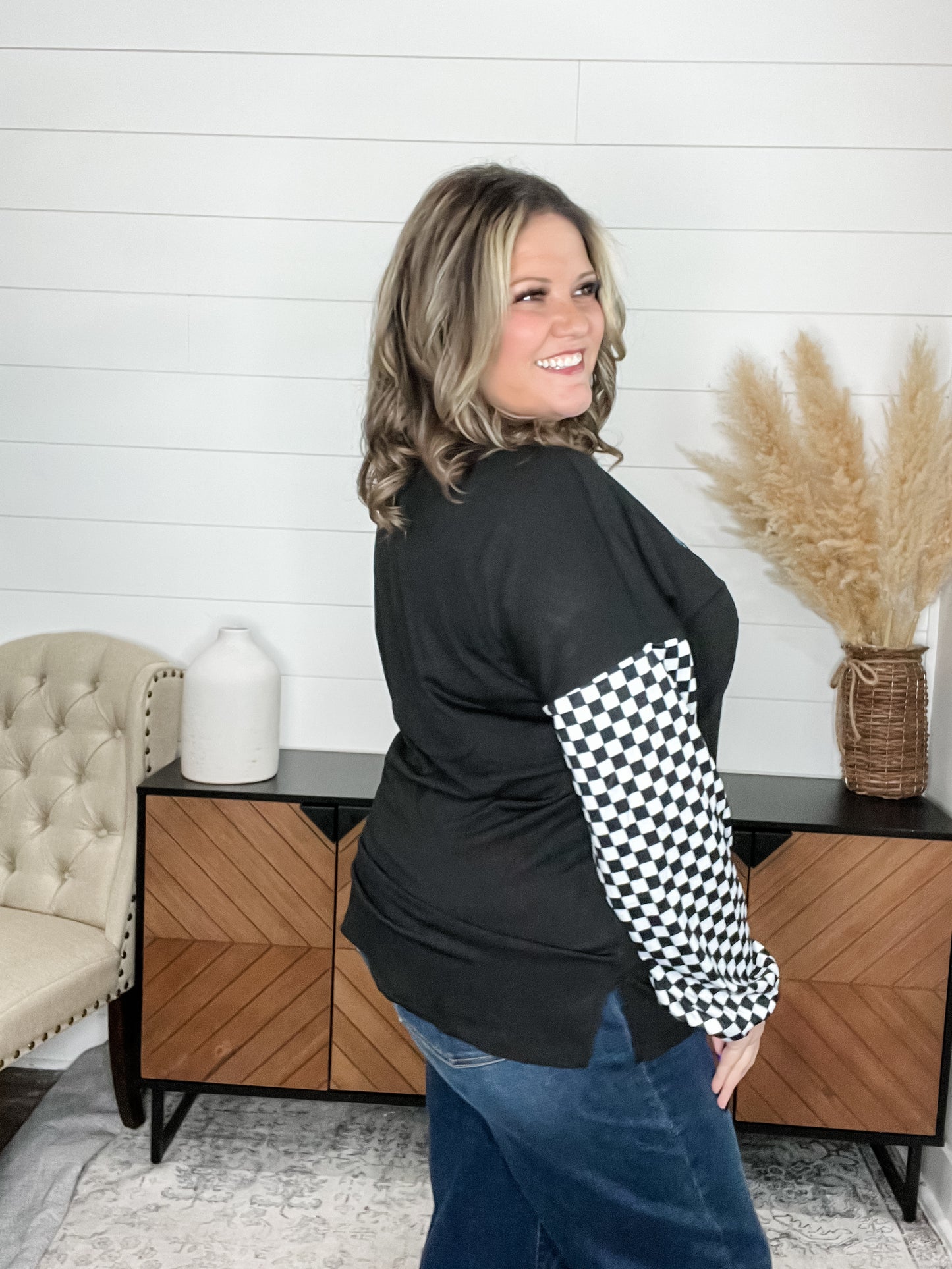 "Howdy" Checkered Long Sleeve