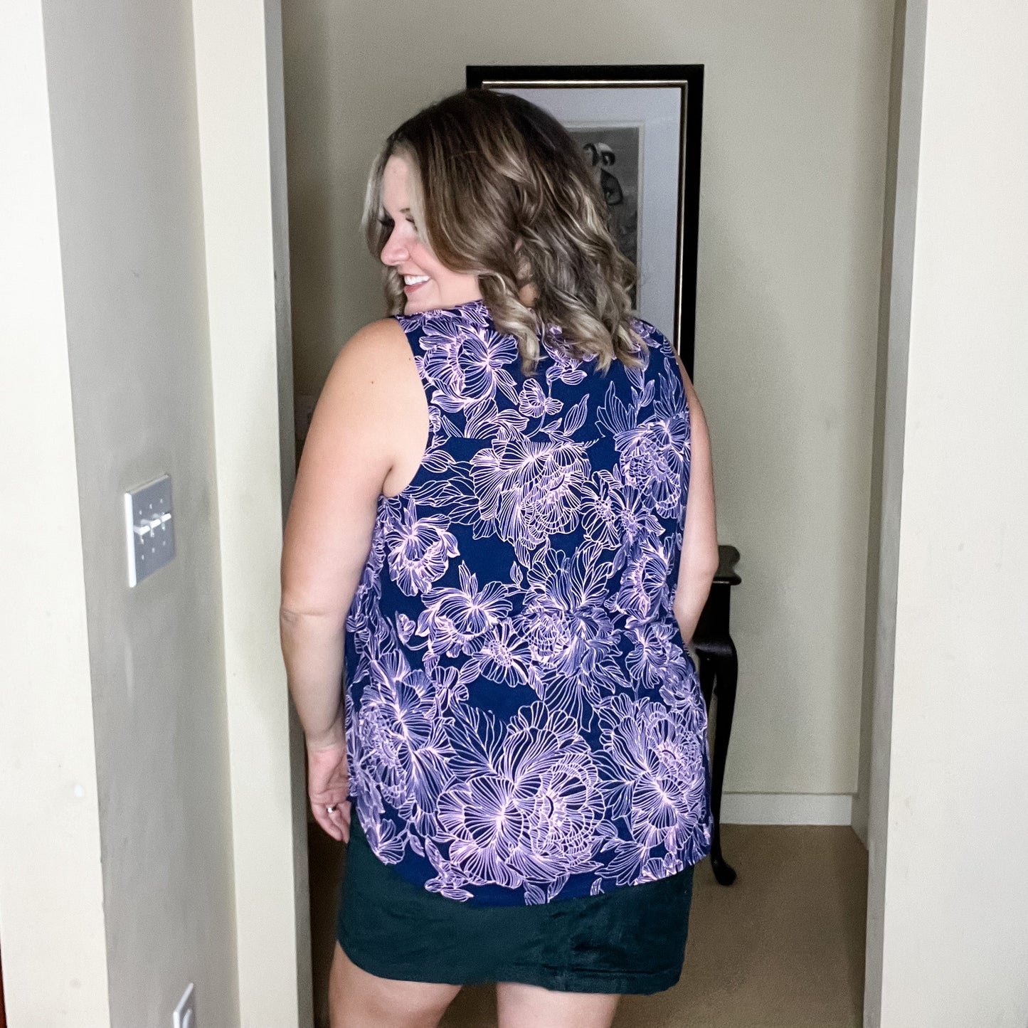 "Aquarius" Floral Sleeveless Split Neck