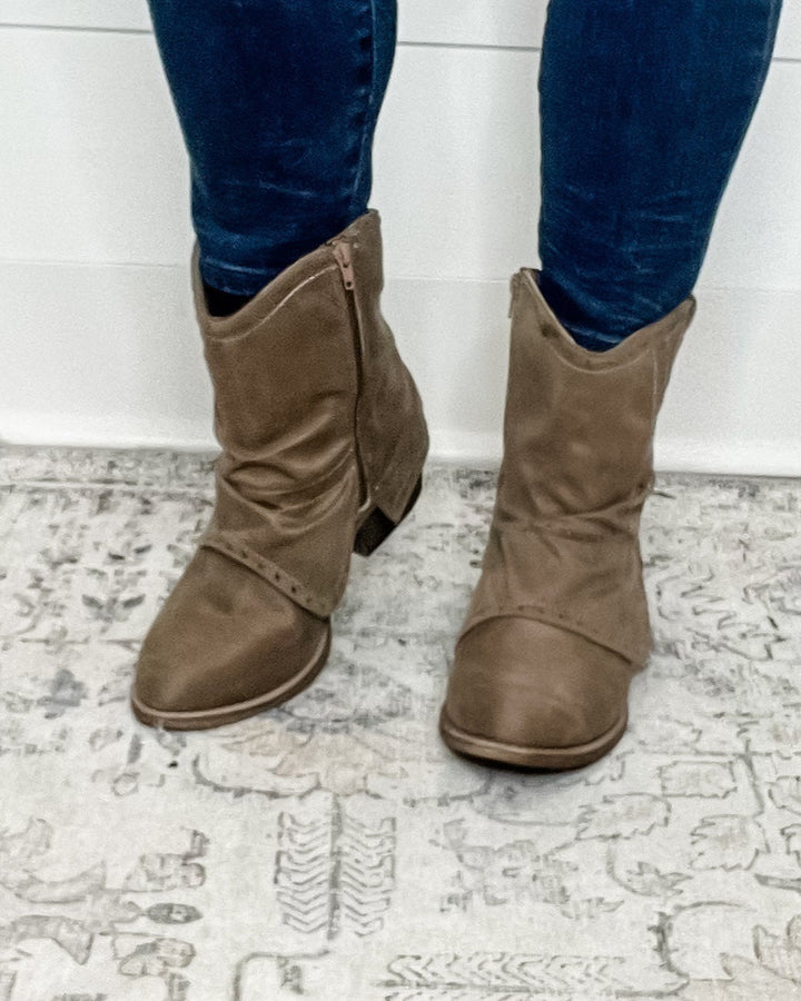 "B Don" By Very G Bootie (Taupe)