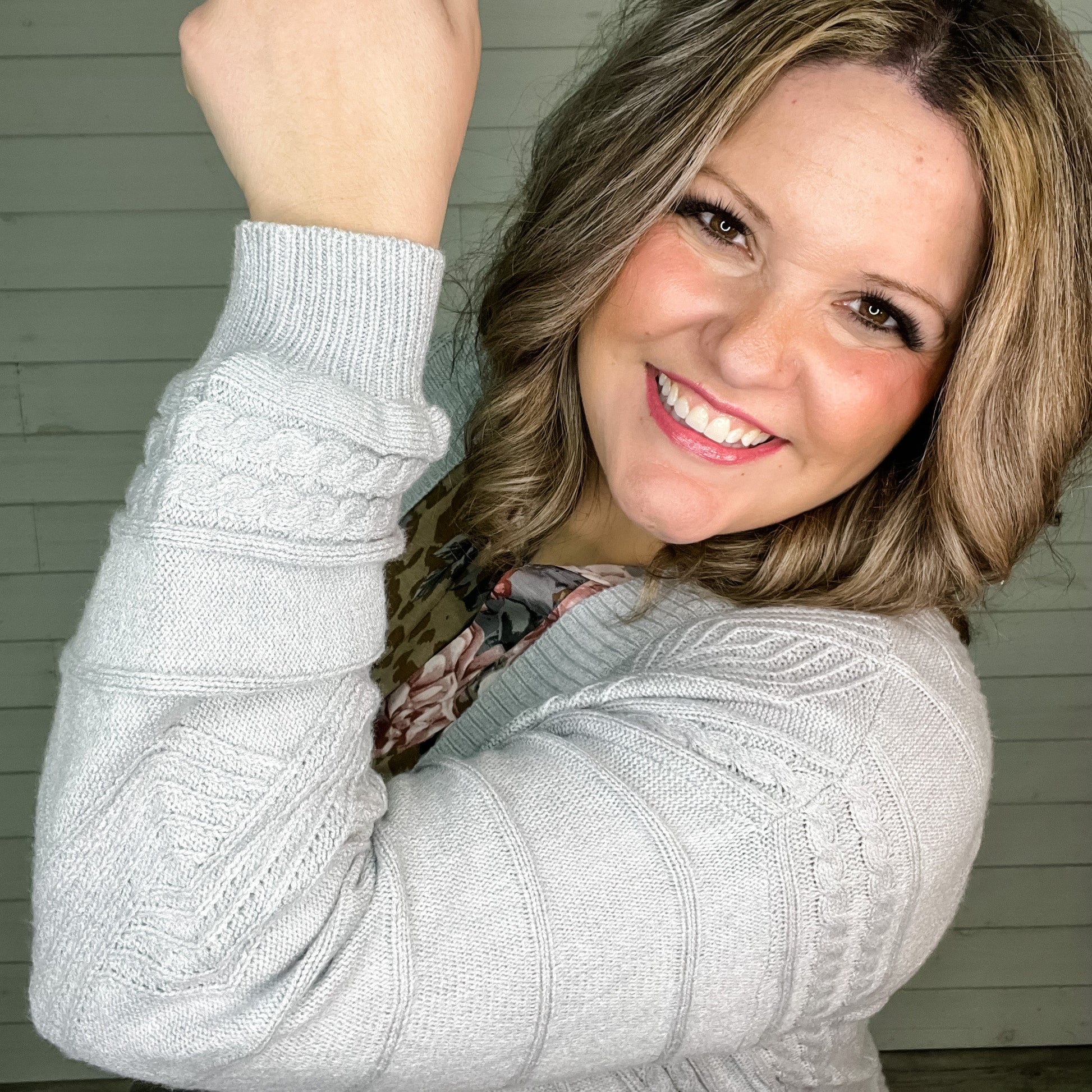 Balloon Sleeve Cardigan with Front Pockets (Heather Grey)