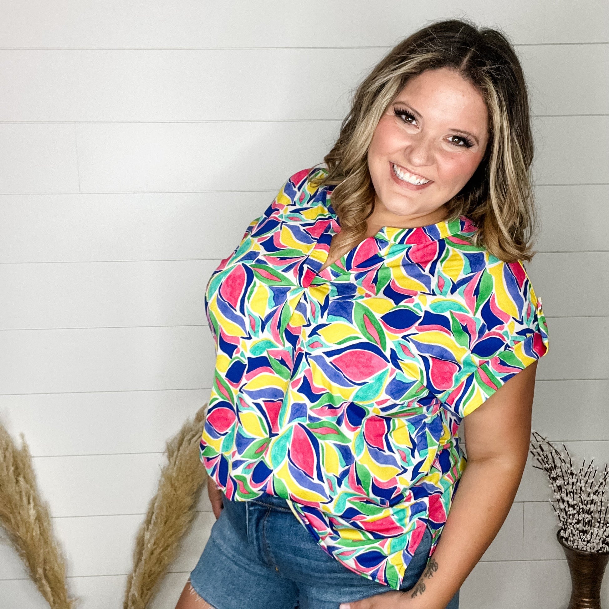 "Banana" Split Neck Cuffed Short Sleeve