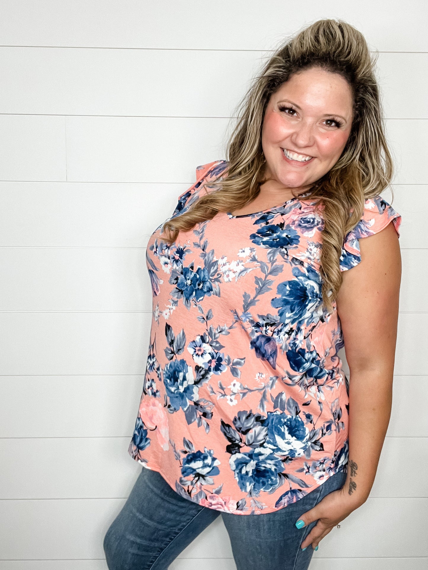 "Bowen" Floral Ruffle Cap U Neck