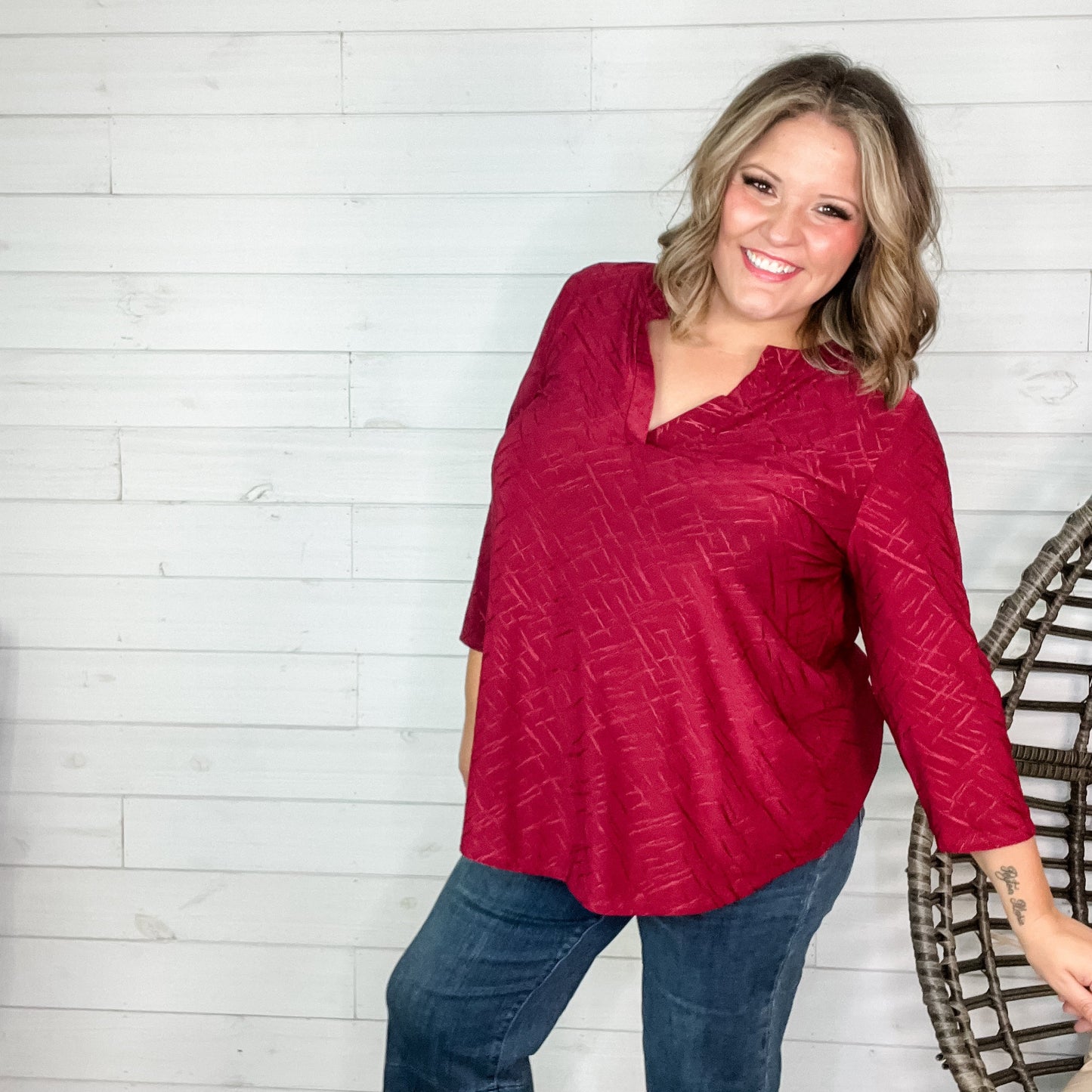 "Brinkley" 3/4 Sleeve Split Neck (Burgundy)