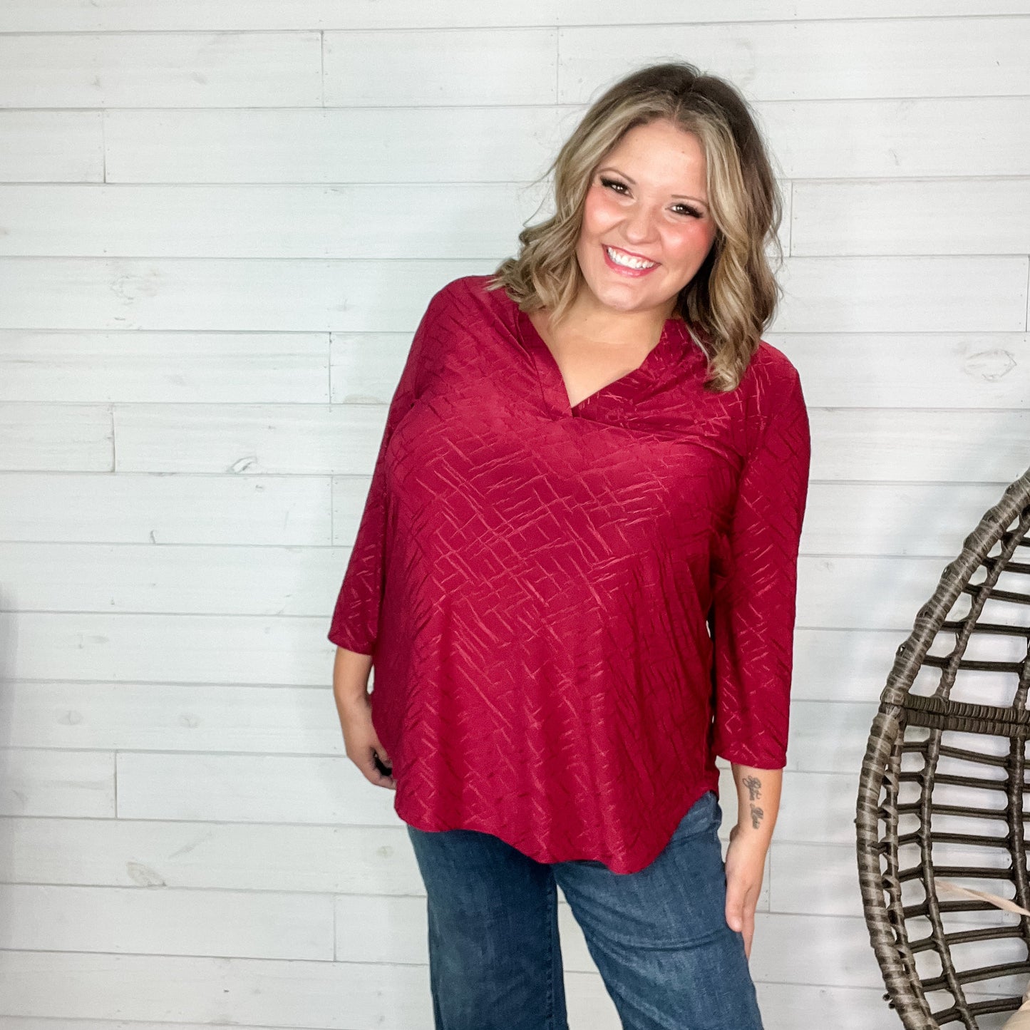 "Brinkley" 3/4 Sleeve Split Neck (Burgundy)