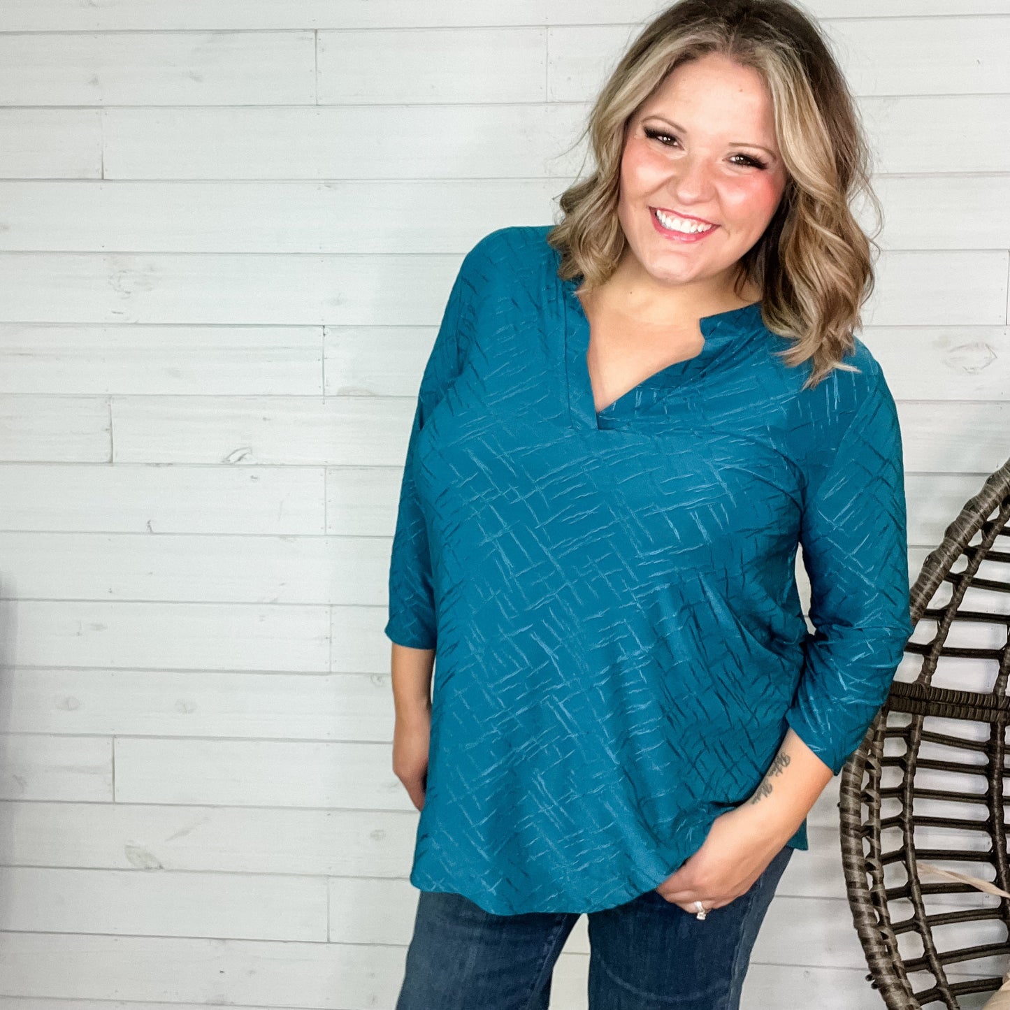 "Brinkley" 3/4 Sleeve Split Neck (Teal)