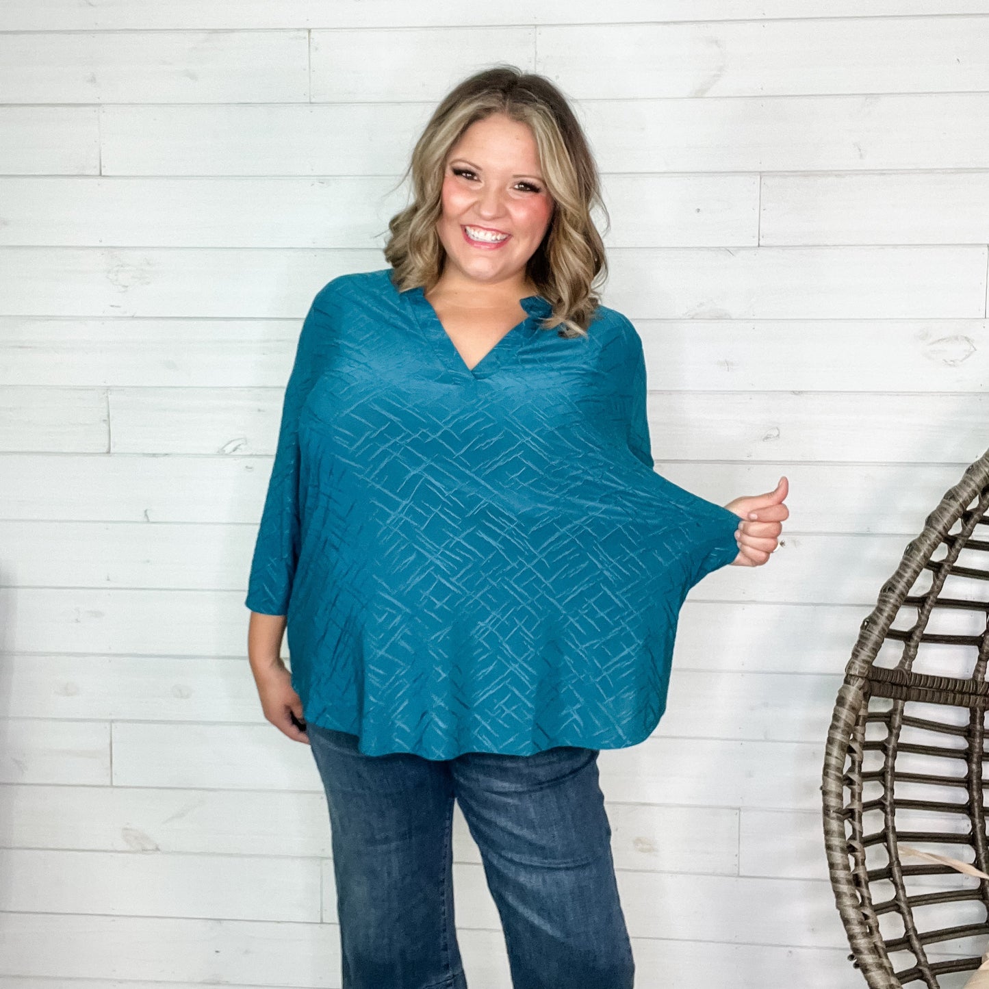"Brinkley" 3/4 Sleeve Split Neck (Teal)