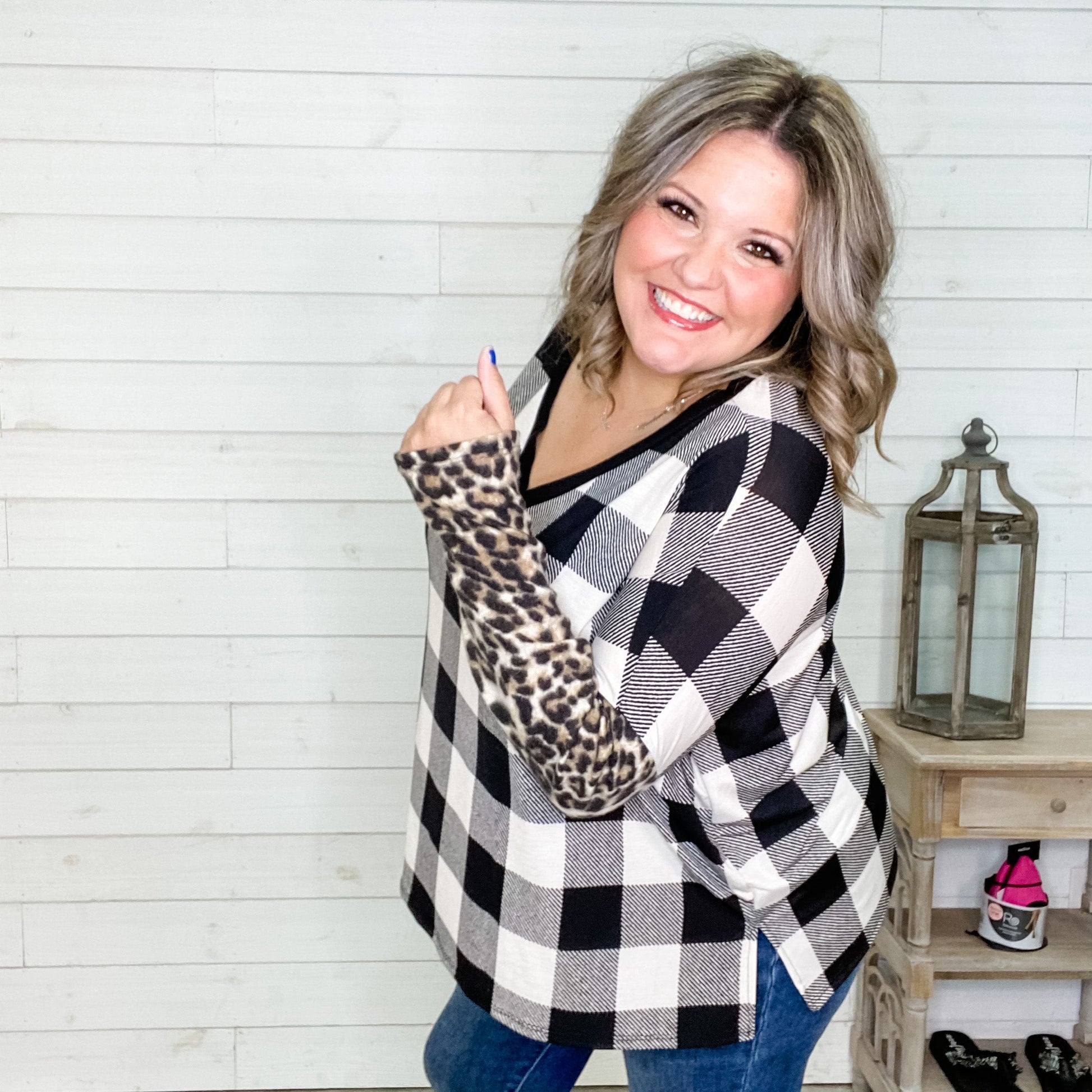 "Carmen" Long Sleeve Print Block V Neck