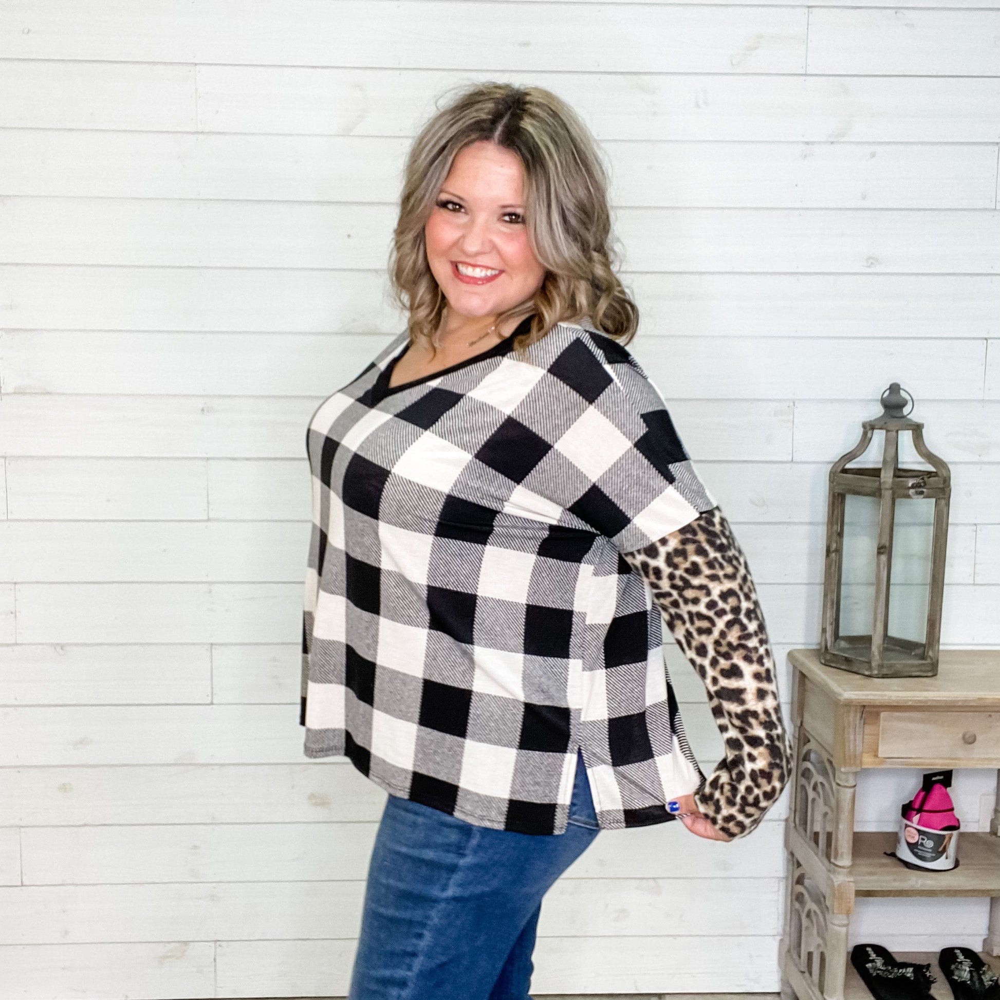 "Carmen" Long Sleeve Print Block V Neck