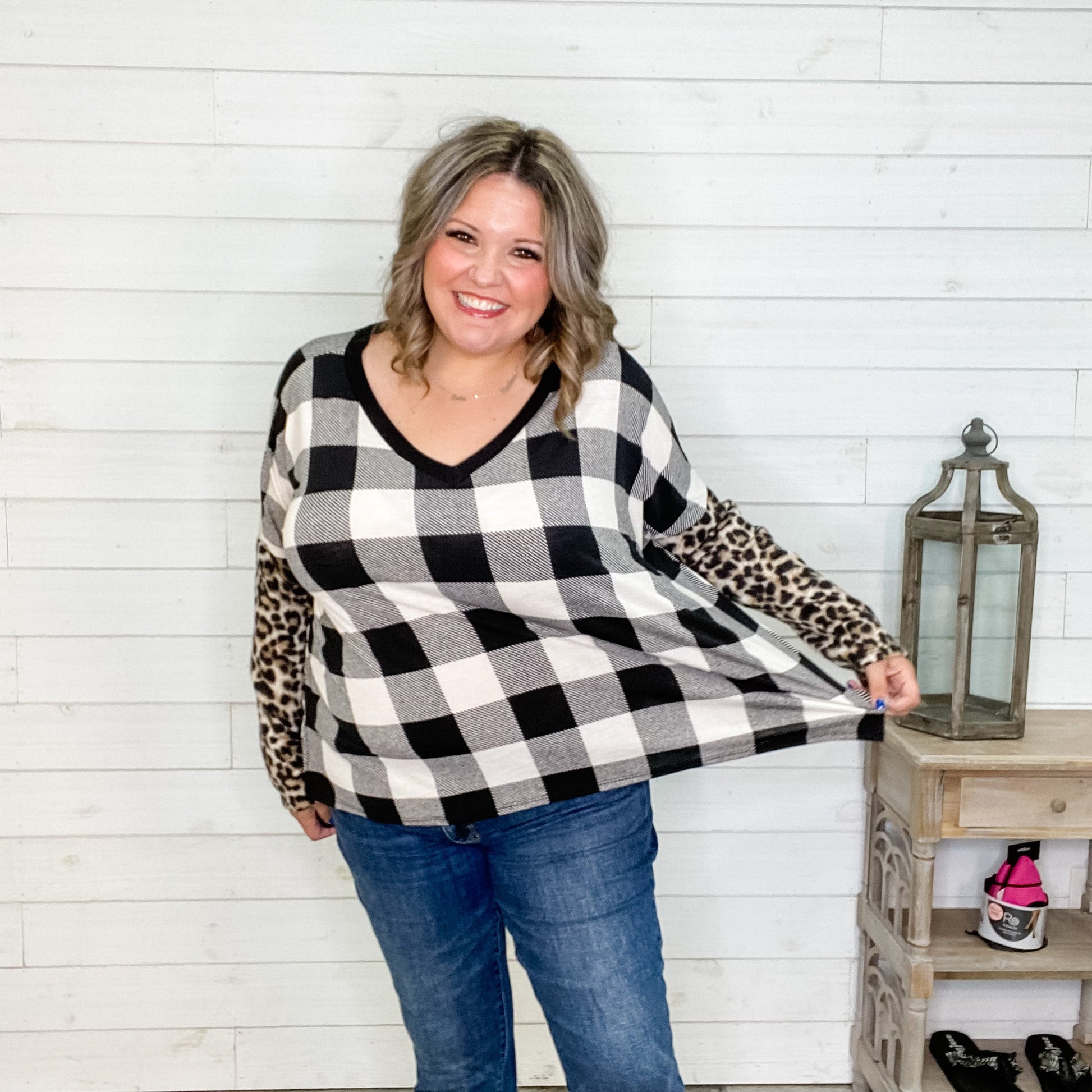 "Carmen" Long Sleeve Print Block V Neck