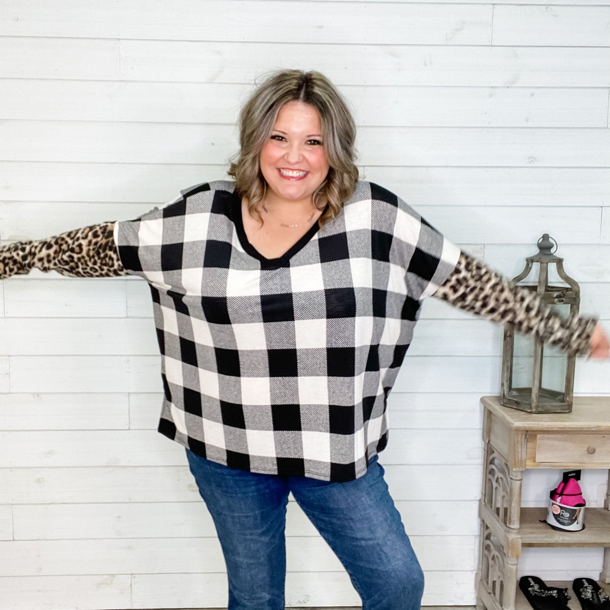 "Carmen" Long Sleeve Print Block V Neck