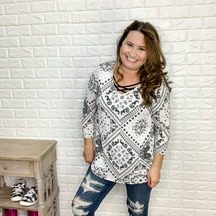 "Claire" Paisley 3/4 Sleeve Oversized Criss Cross Front