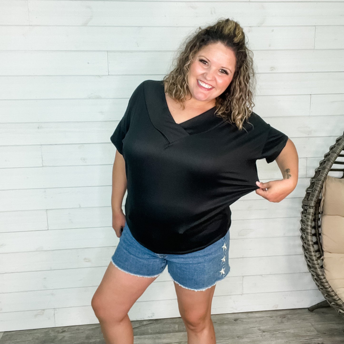 "Clark" V Neck Dolman (Black)