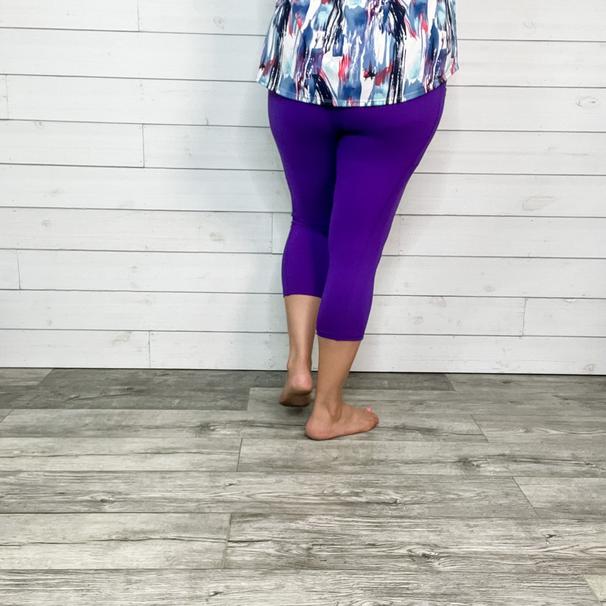 Classic Legging Style Capris With Pocket (Purple)