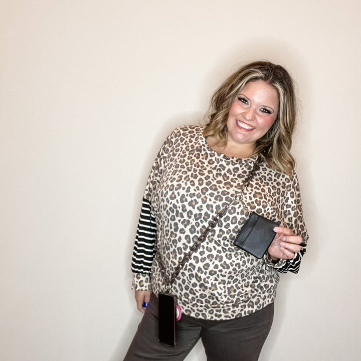 Clip & Go Phone Chain (Multiple Options)-Lola Monroe Boutique